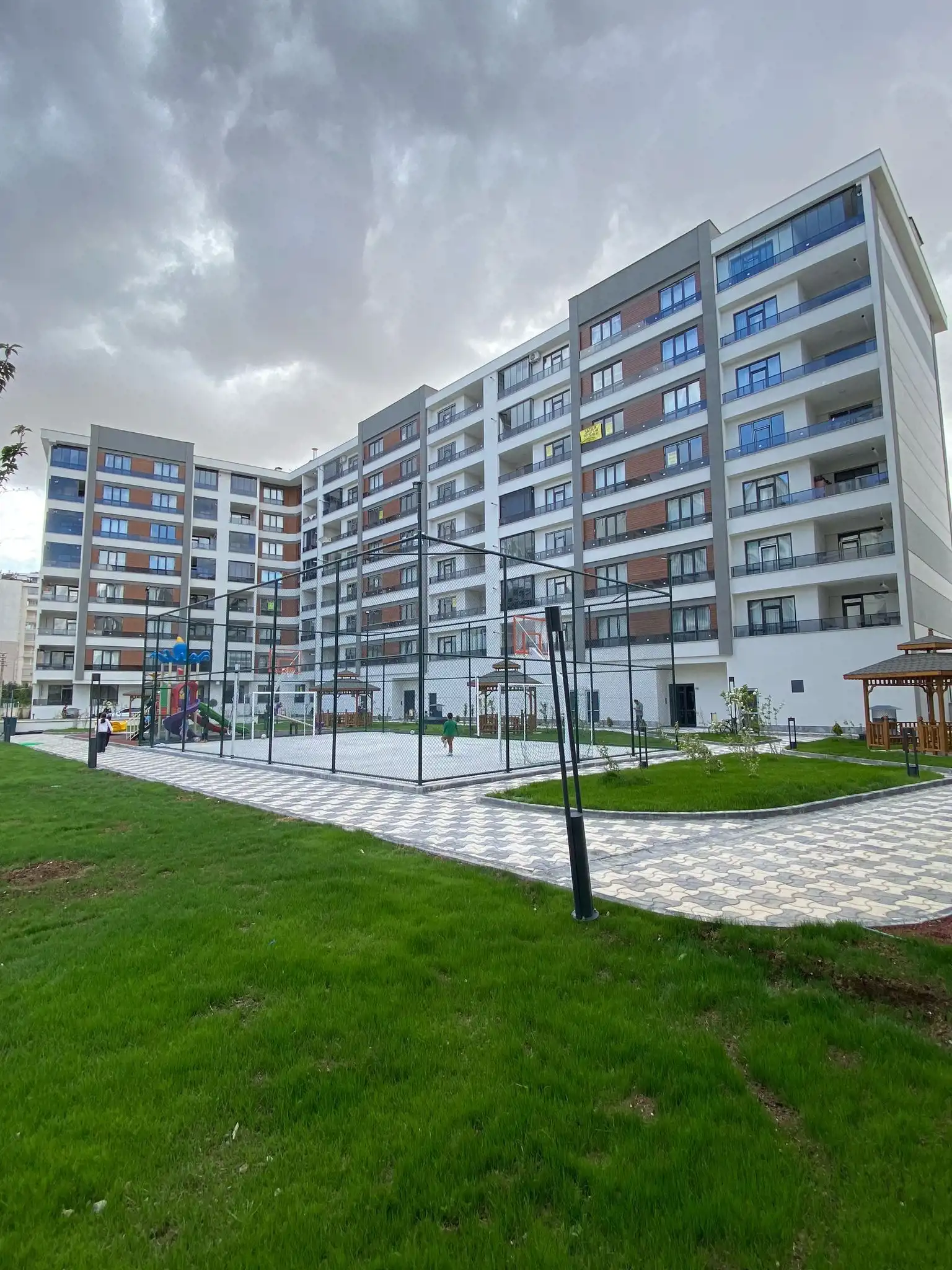 KONYA MERAM AHMET ÖZCAN CADDESİ 3+1 KİRALIK DAİRE!