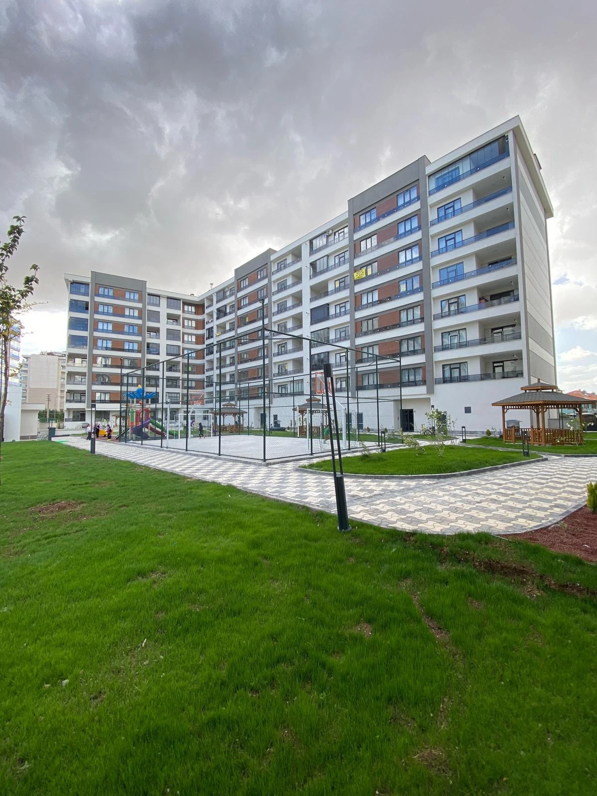 KONYA MERAM AHMET ÖZCAN CADDESİ 3+1 KİRALIK DAİRE!