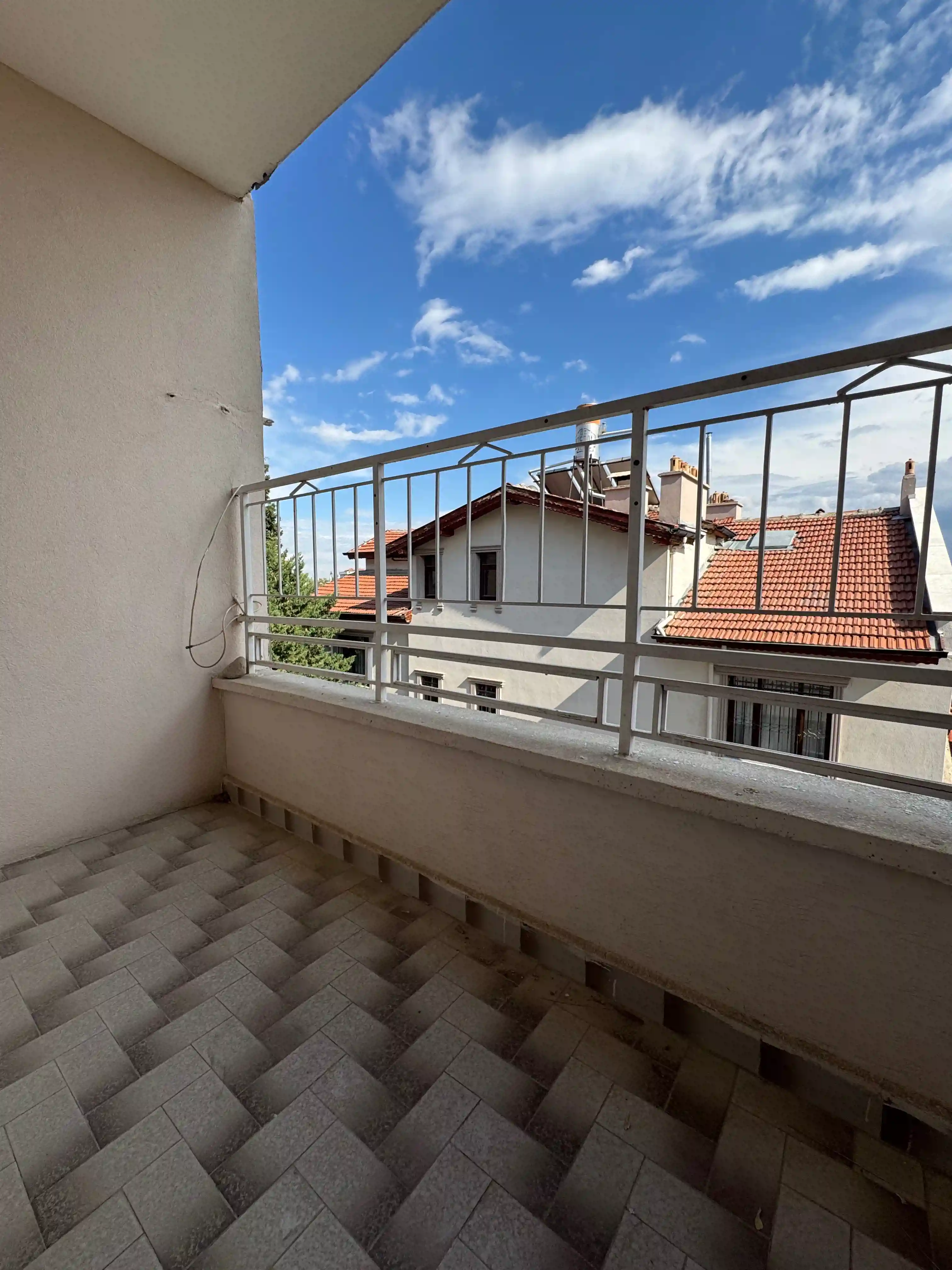KONYA MERAM MELIKŞAH MAHALLESİ HOCA FAKIH CADDESİ 3+1 SATILIK DAİRE!