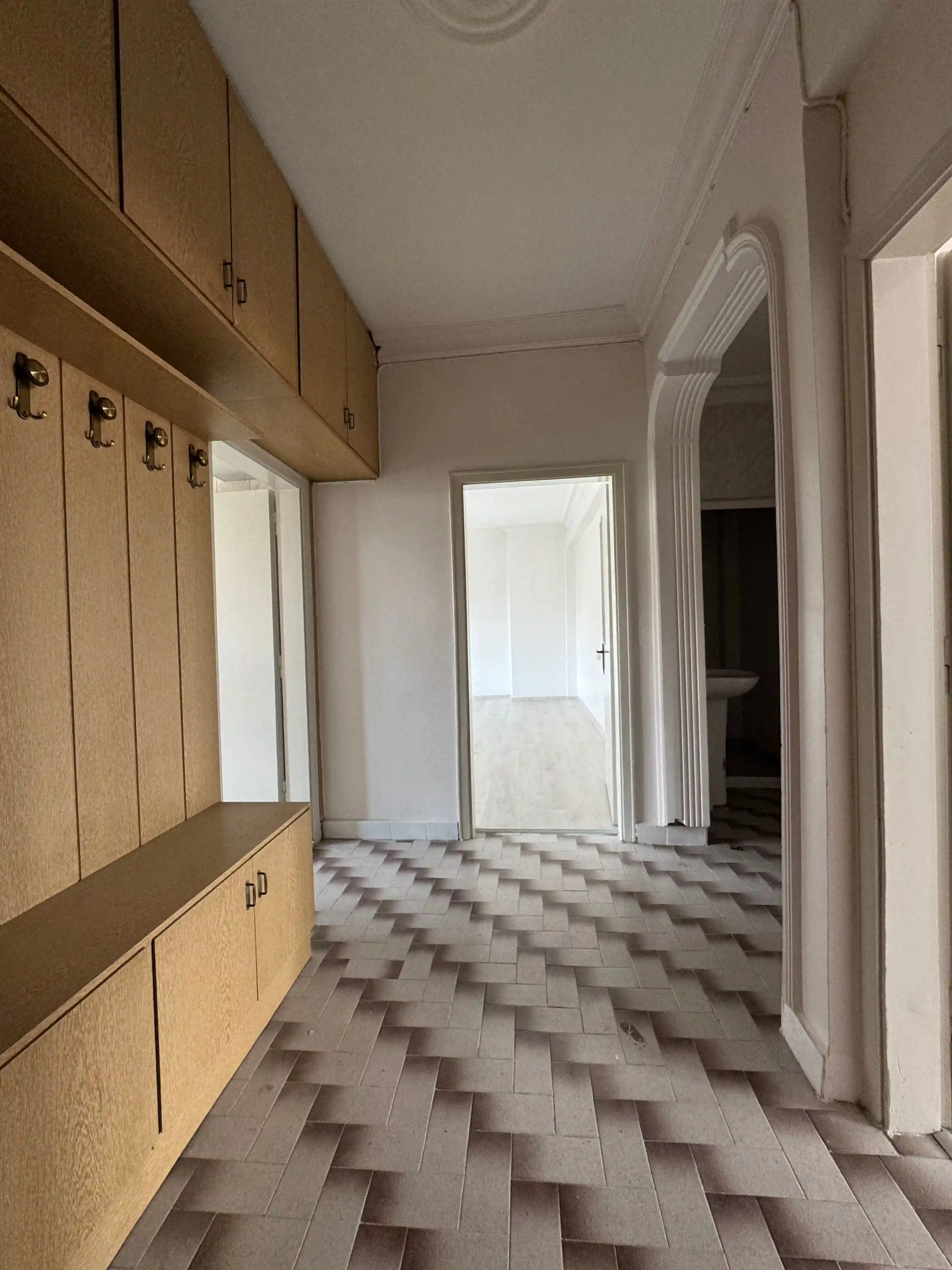 KONYA MERAM MELIKŞAH MAHALLESİ HOCA FAKIH CADDESİ 3+1 SATILIK DAİRE!