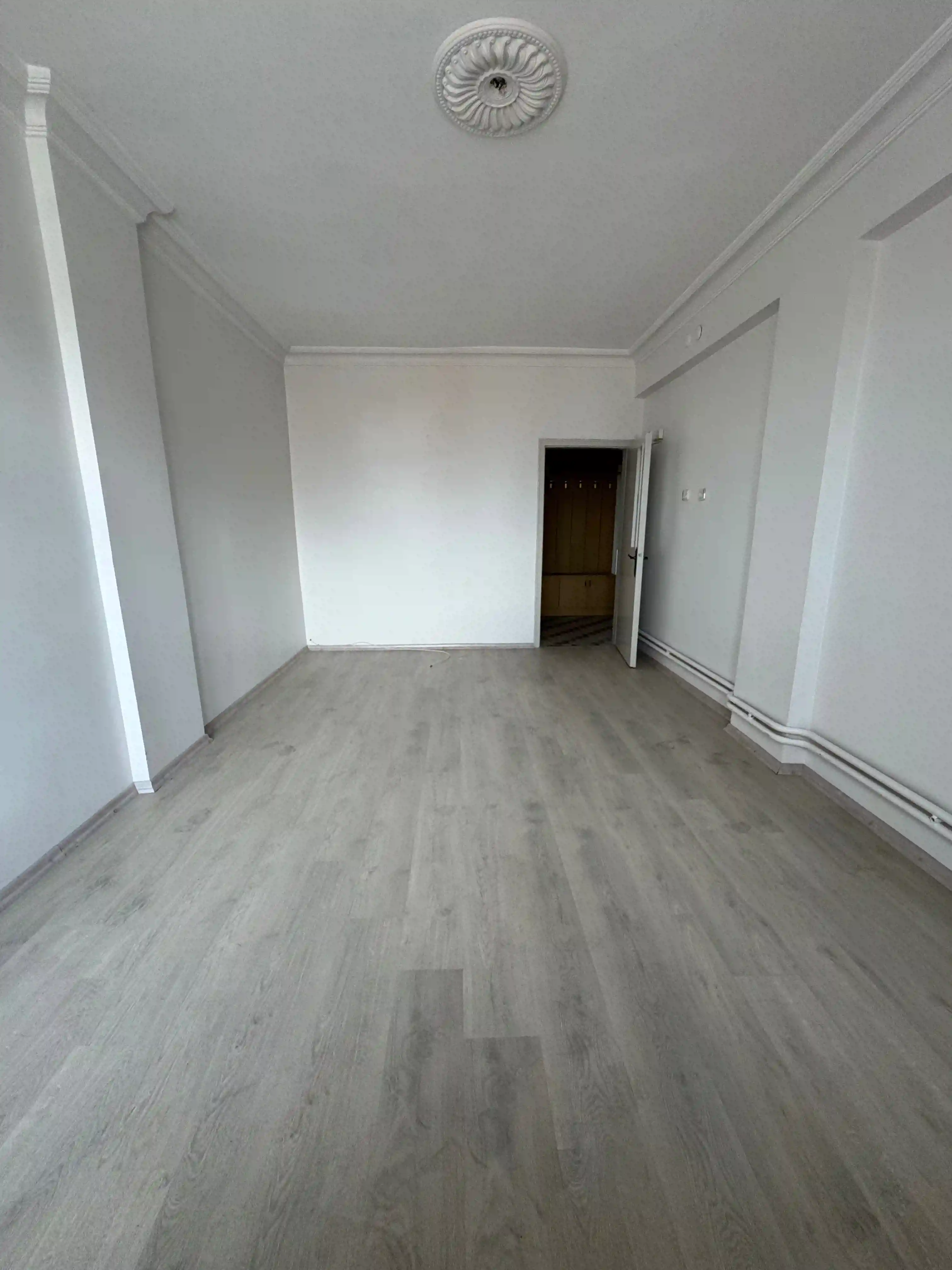 KONYA MERAM MELIKŞAH MAHALLESİ HOCA FAKIH CADDESİ 3+1 SATILIK DAİRE!