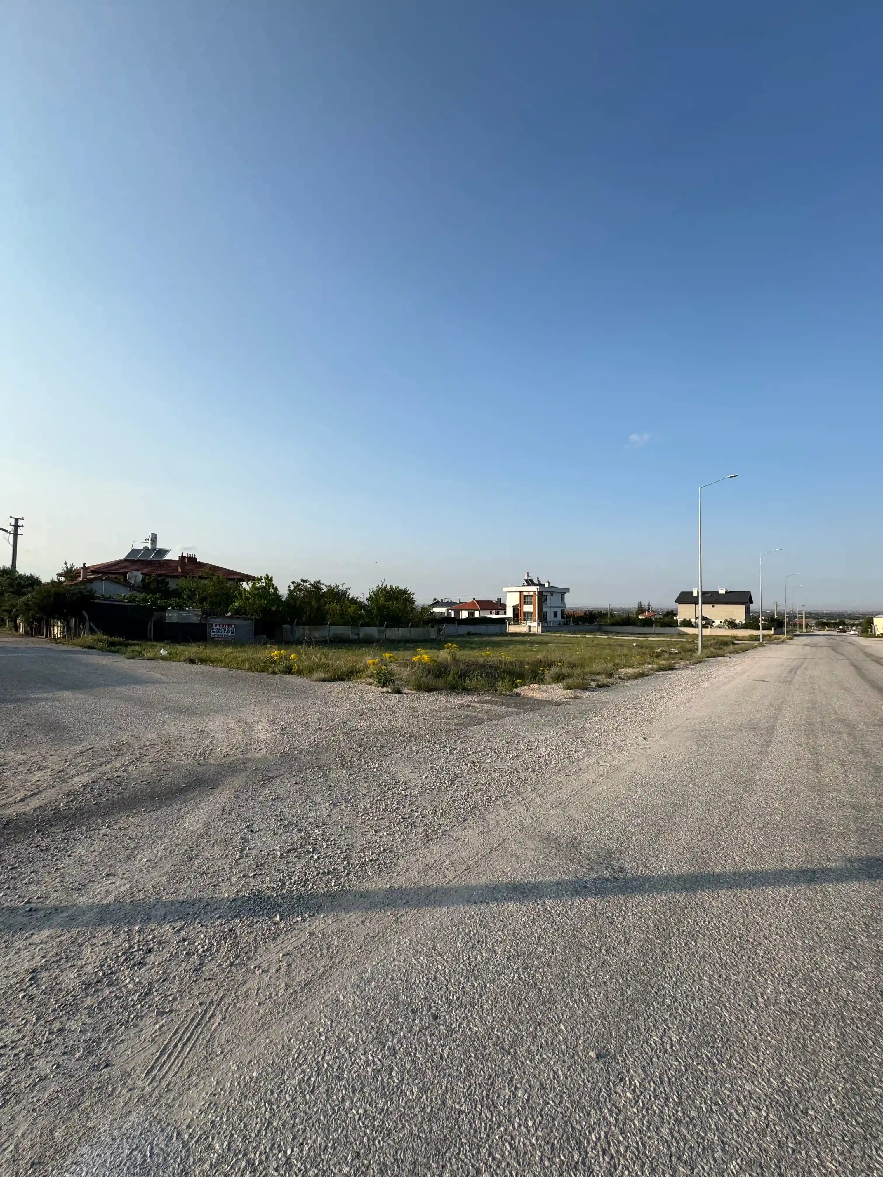 KONYA MERAM GÖDENE MAHALLESİ SATILIK KÖŞE PARSEL ARSA!
