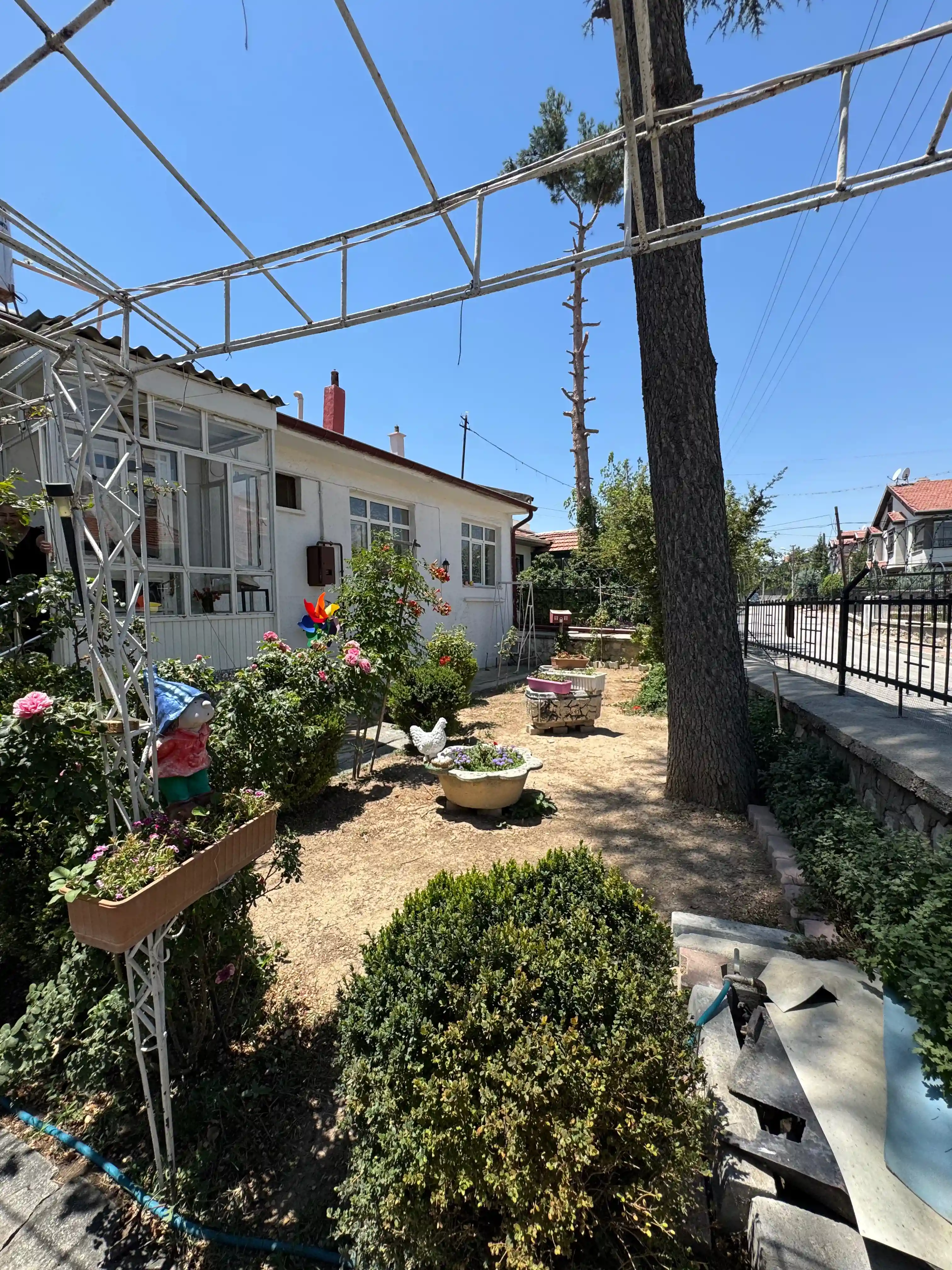 KONYA MERAM MELİKŞAH MAHALLESİ 3+1 SATILIK MÜSTAKİL EV!