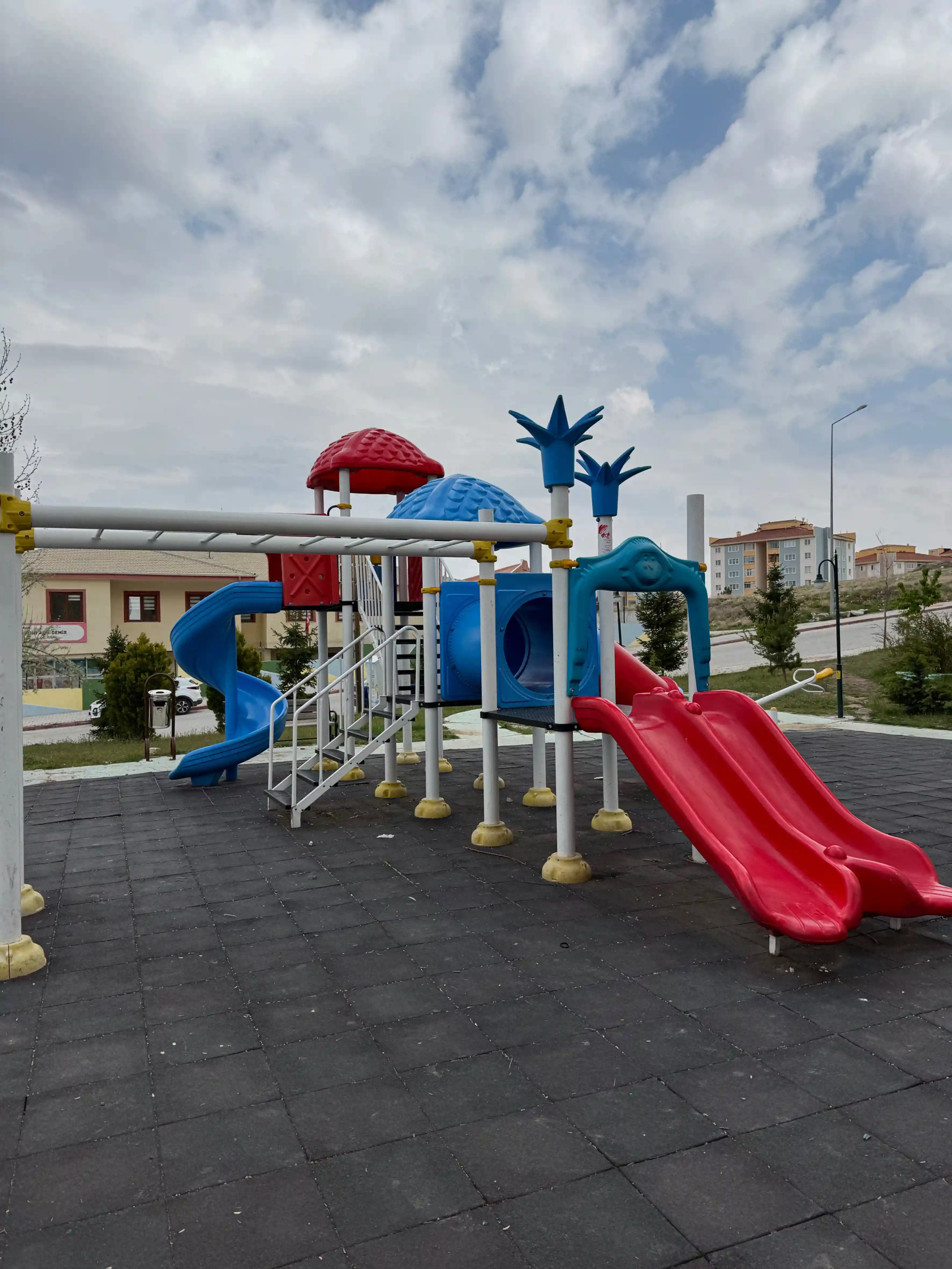 KONYA MERAM GÖDENE EMEKLİ KONUTLARI KİRALIK DAİRE!