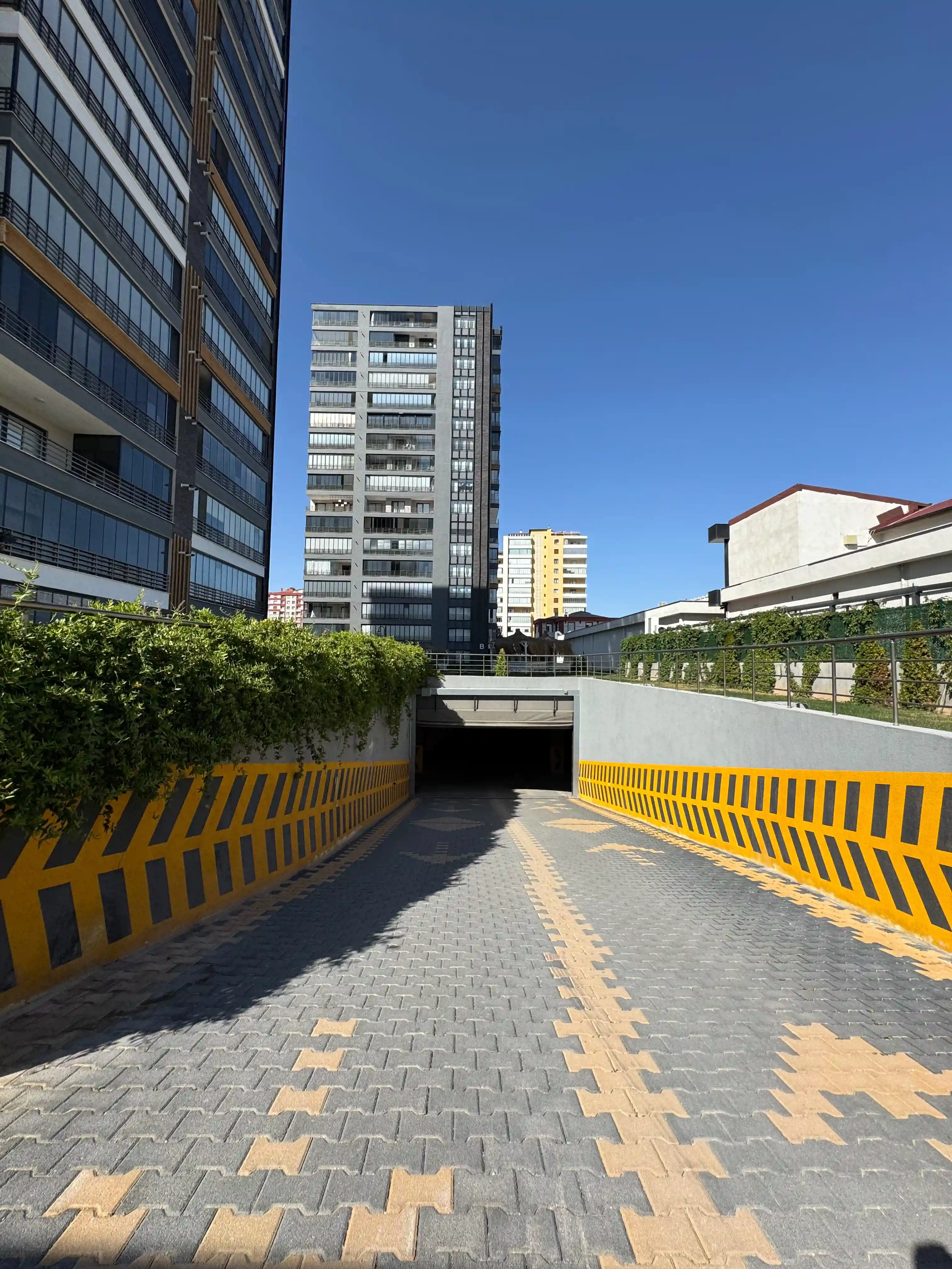 KONYA SELÇUKLU ŞEKER MAHALLESİ SATILIK 3+1 LÜKS DAİRE!