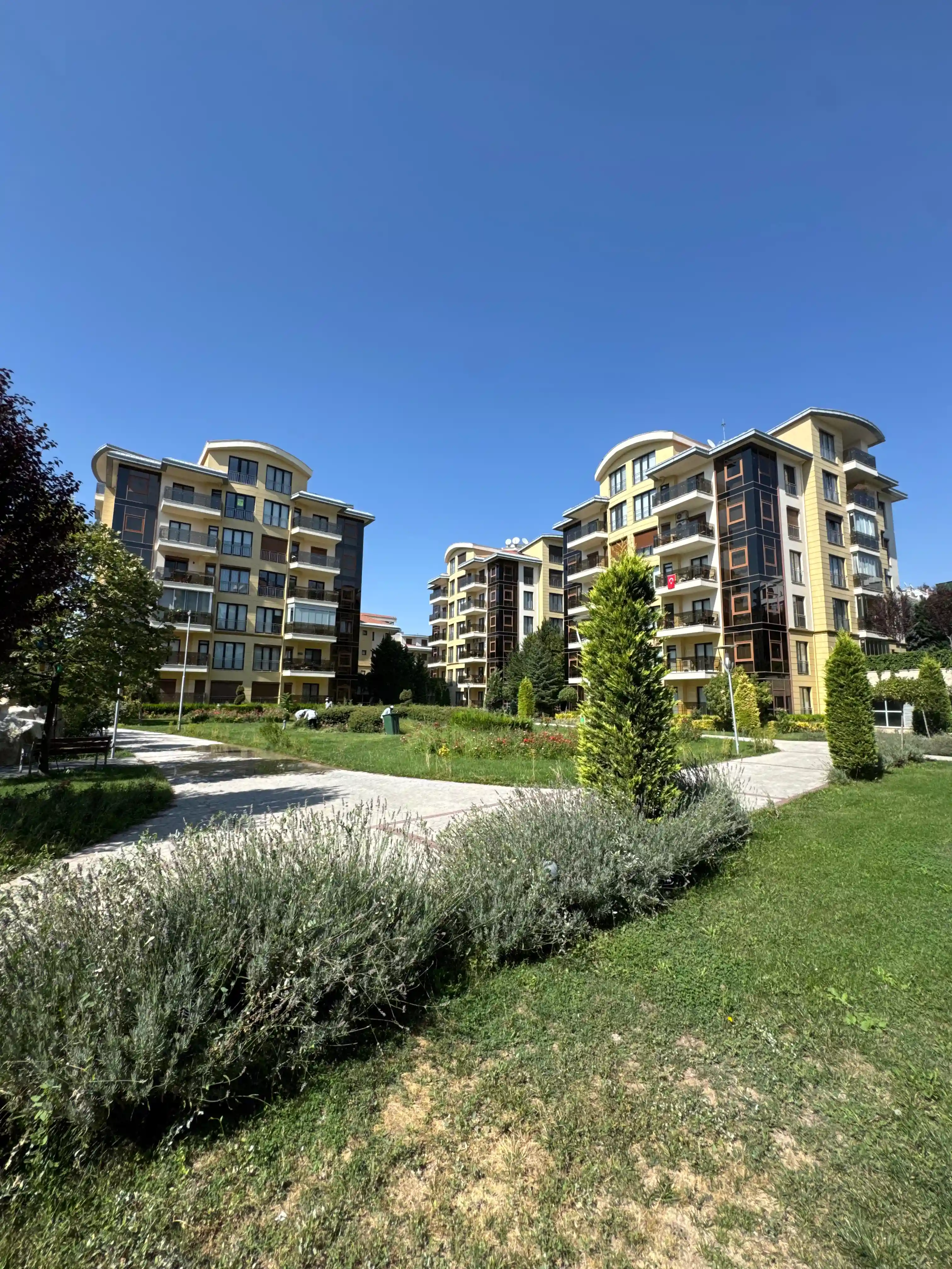 KONYA MERAM HAVZAN MAHALLESİ YENİYOL KONAKLARINDA 6+1 KİRALIK DAİRE!