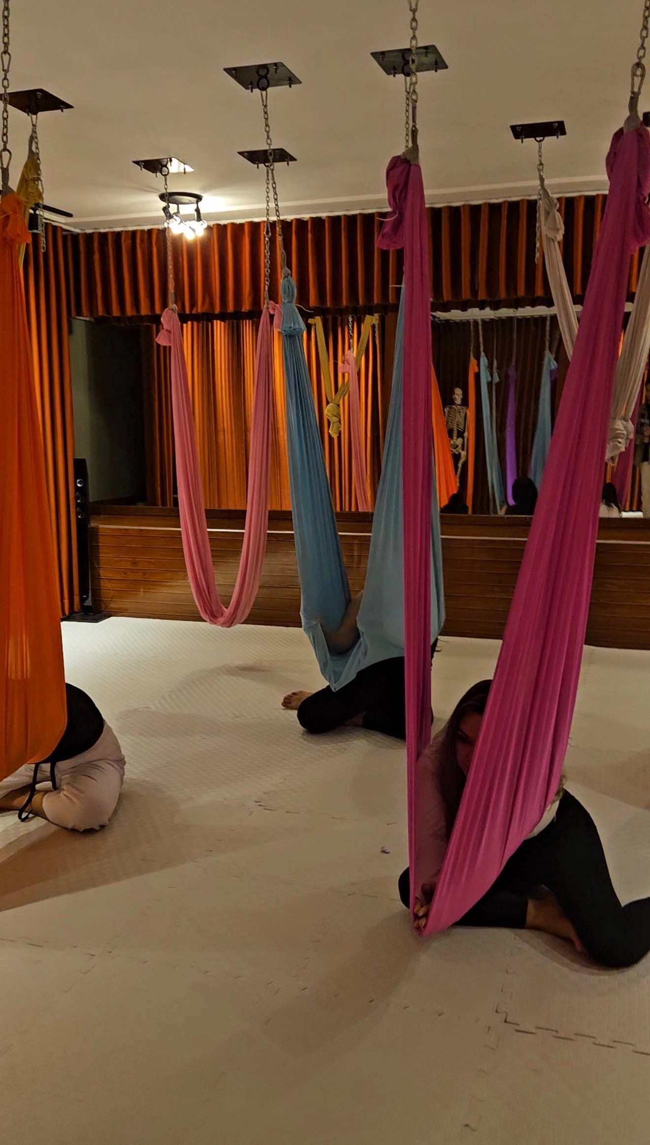 MERAM MELİKŞAH MAHALLESİ EŞYALI – FATURALAR DAHİL – KİRALIK OFİS 