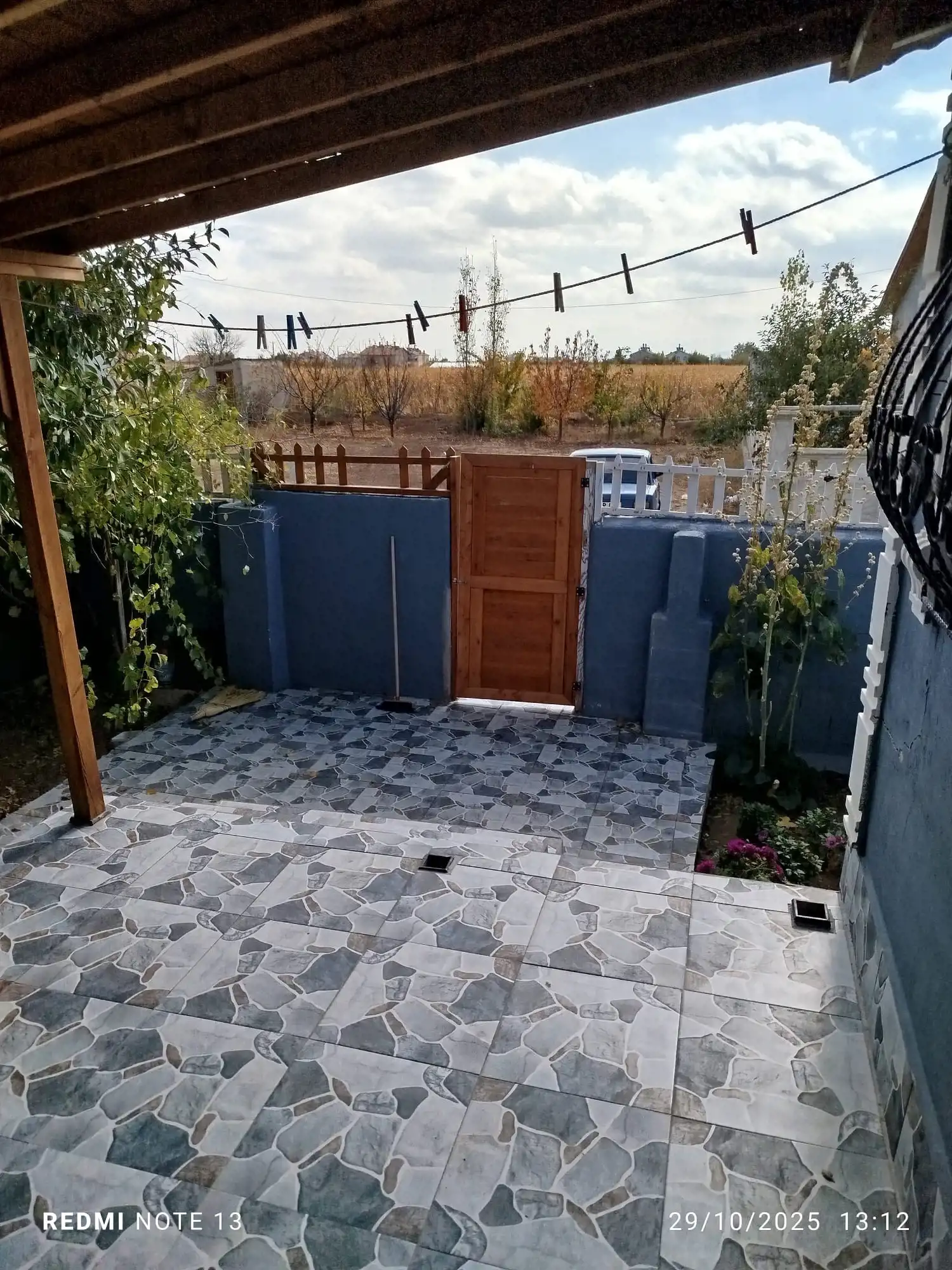 KONYA MERAM BAHÇEŞEHİR MAHALLESİ KAŞ CADDESİ ÜZERİ 2+1 KİRALIK DAİRE!