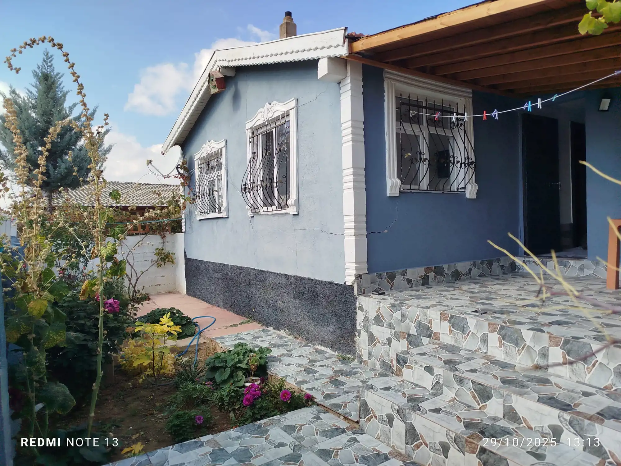 KONYA MERAM BAHÇEŞEHİR MAHALLESİ KAŞ CADDESİ ÜZERİ 2+1 KİRALIK DAİRE!