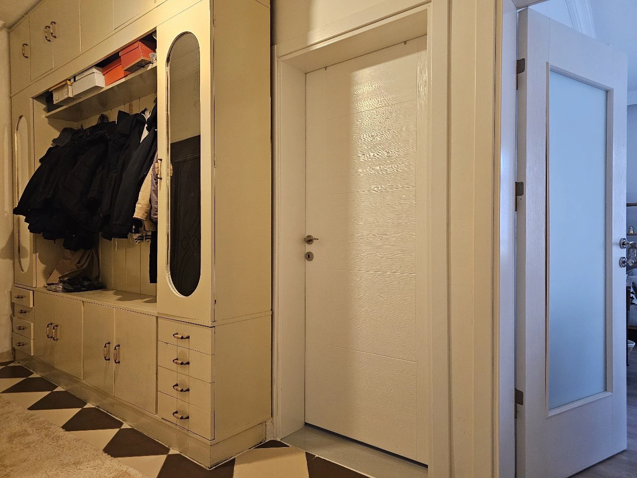 KONYA MERAM HAVZAN MAHALLESİ 3+1 SATILIK DAİRE!