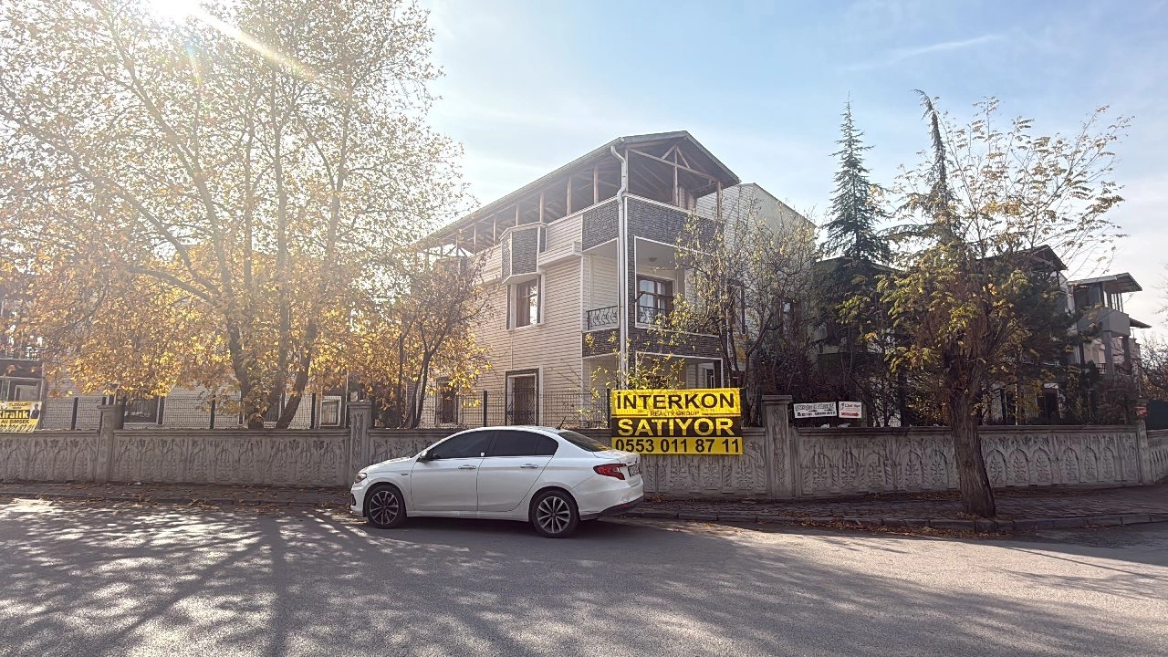 KONYA MERAM AŞKAN MAHALLESİ 6+1 SATILIK VİLLA!