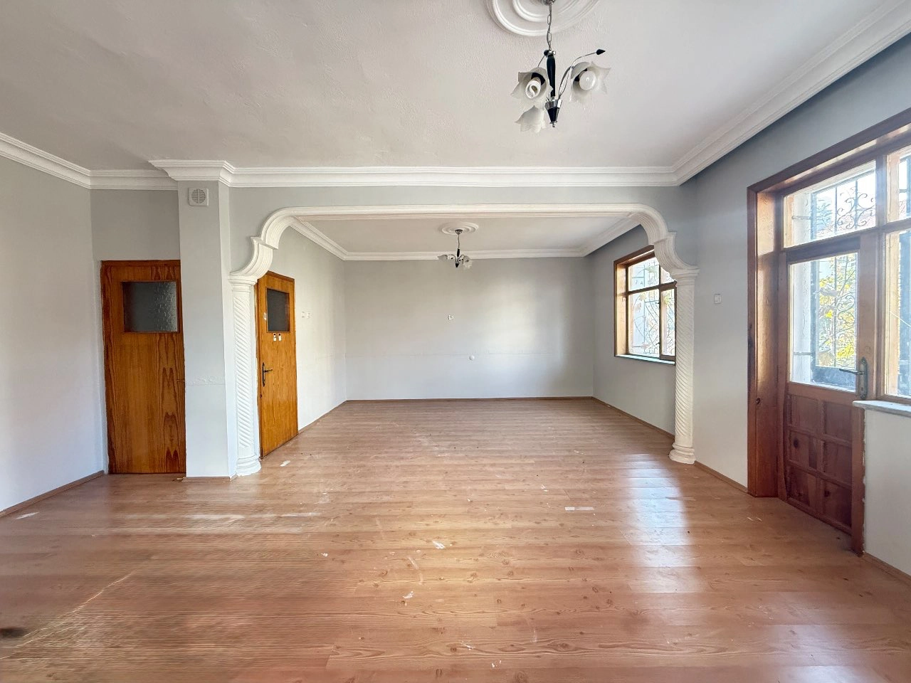 KONYA MERAM AŞKAN MAHALLESİ 6+1 SATILIK VİLLA!