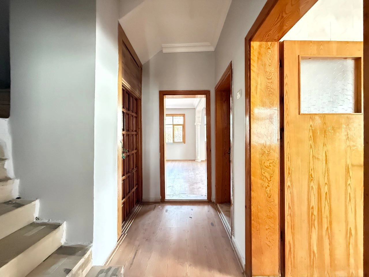 KONYA MERAM AŞKAN MAHALLESİ 6+1 SATILIK VİLLA!