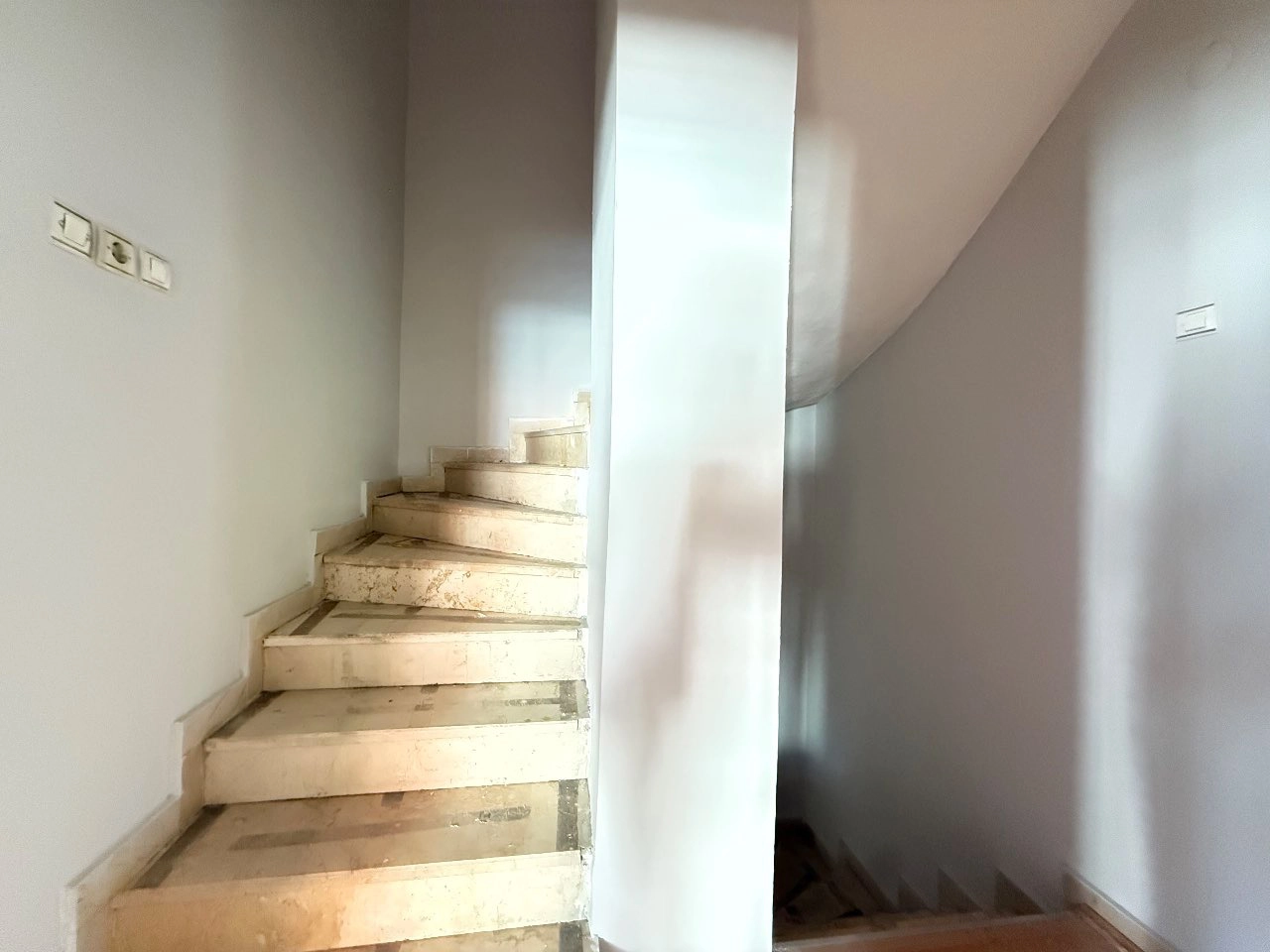 KONYA MERAM AŞKAN MAHALLESİ 6+1 SATILIK VİLLA!