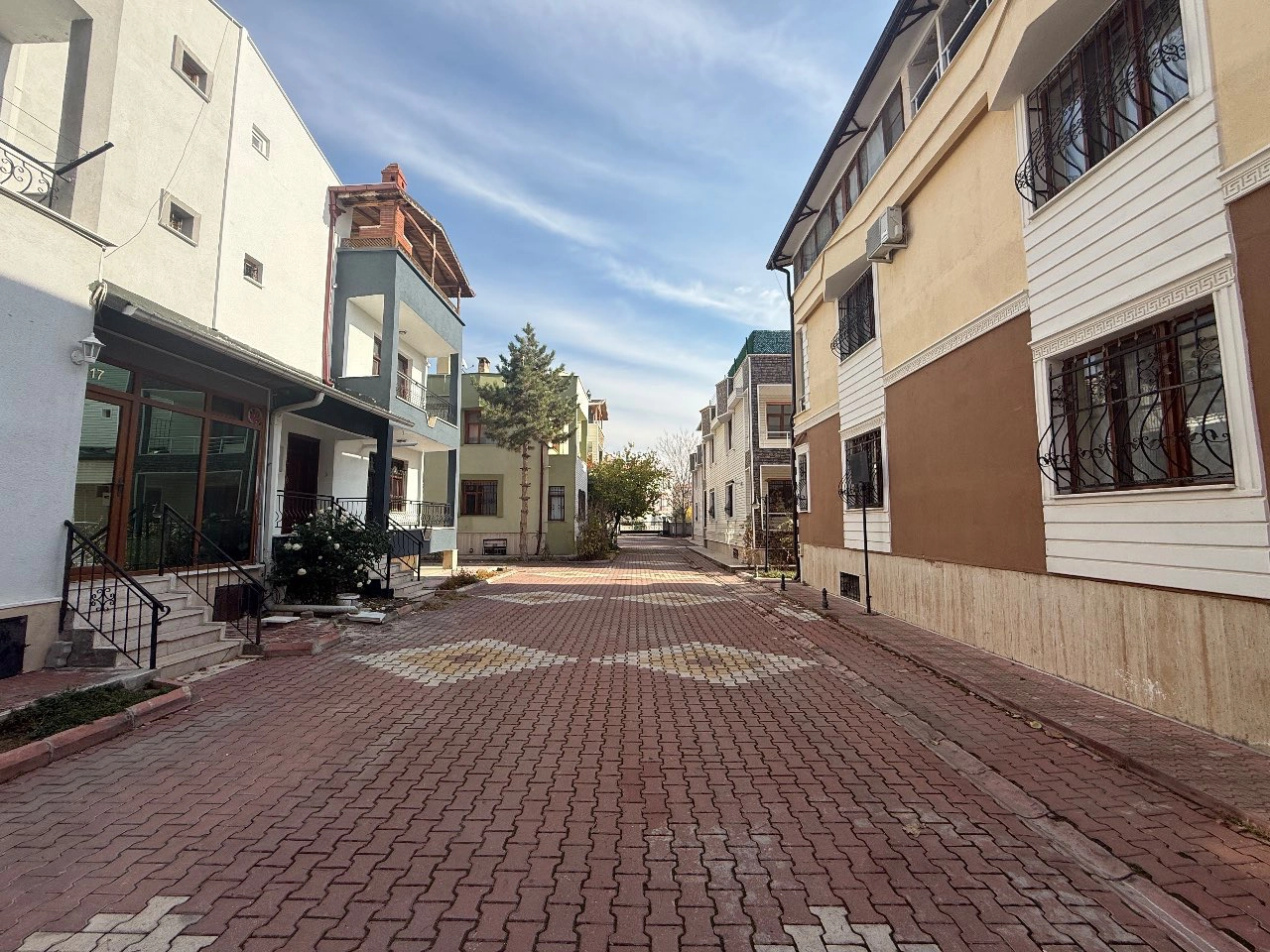 KONYA MERAM AŞKAN MAHALLESİ 6+1 SATILIK VİLLA!