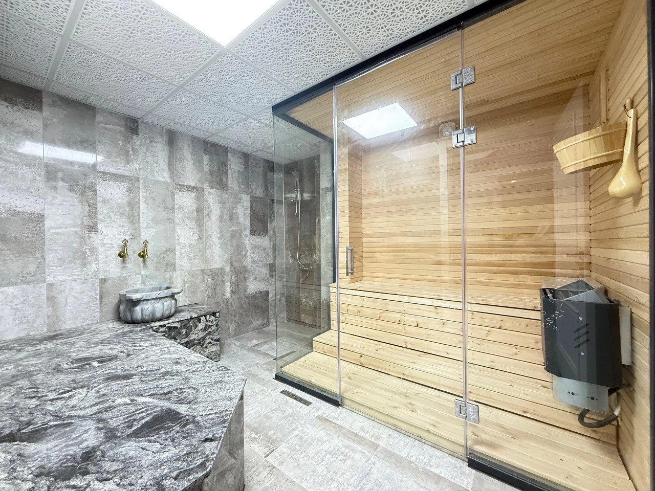 KONYA MERAM LALEBAHÇE MAHALLESİ 7+1 LÜKS SATILIK VİLLA!