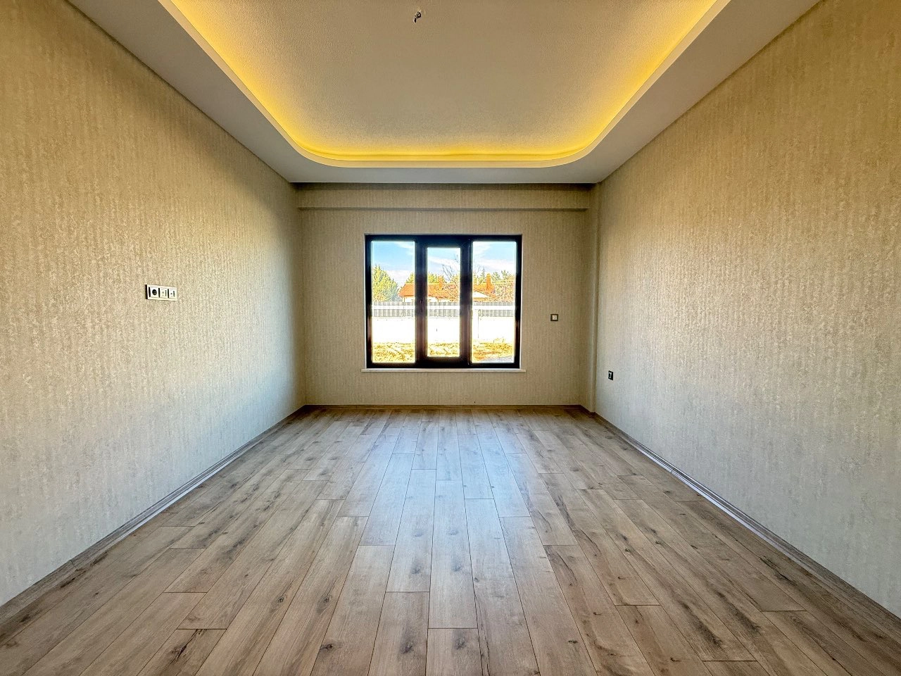 KONYA MERAM LALEBAHÇE MAHALLESİ 7+1 LÜKS SATILIK VİLLA!