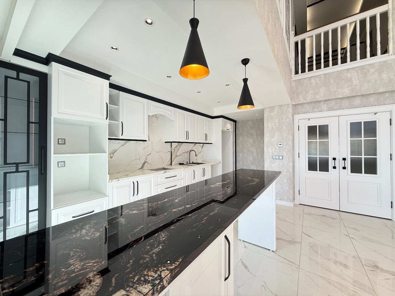 KONYA MERAM LALEBAHÇE MAHALLESİ 7+1 LÜKS SATILIK VİLLA!