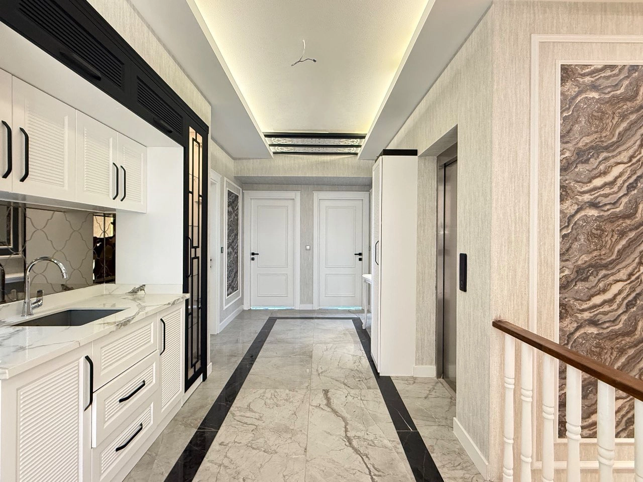 KONYA MERAM LALEBAHÇE MAHALLESİ 7+1 LÜKS SATILIK VİLLA!