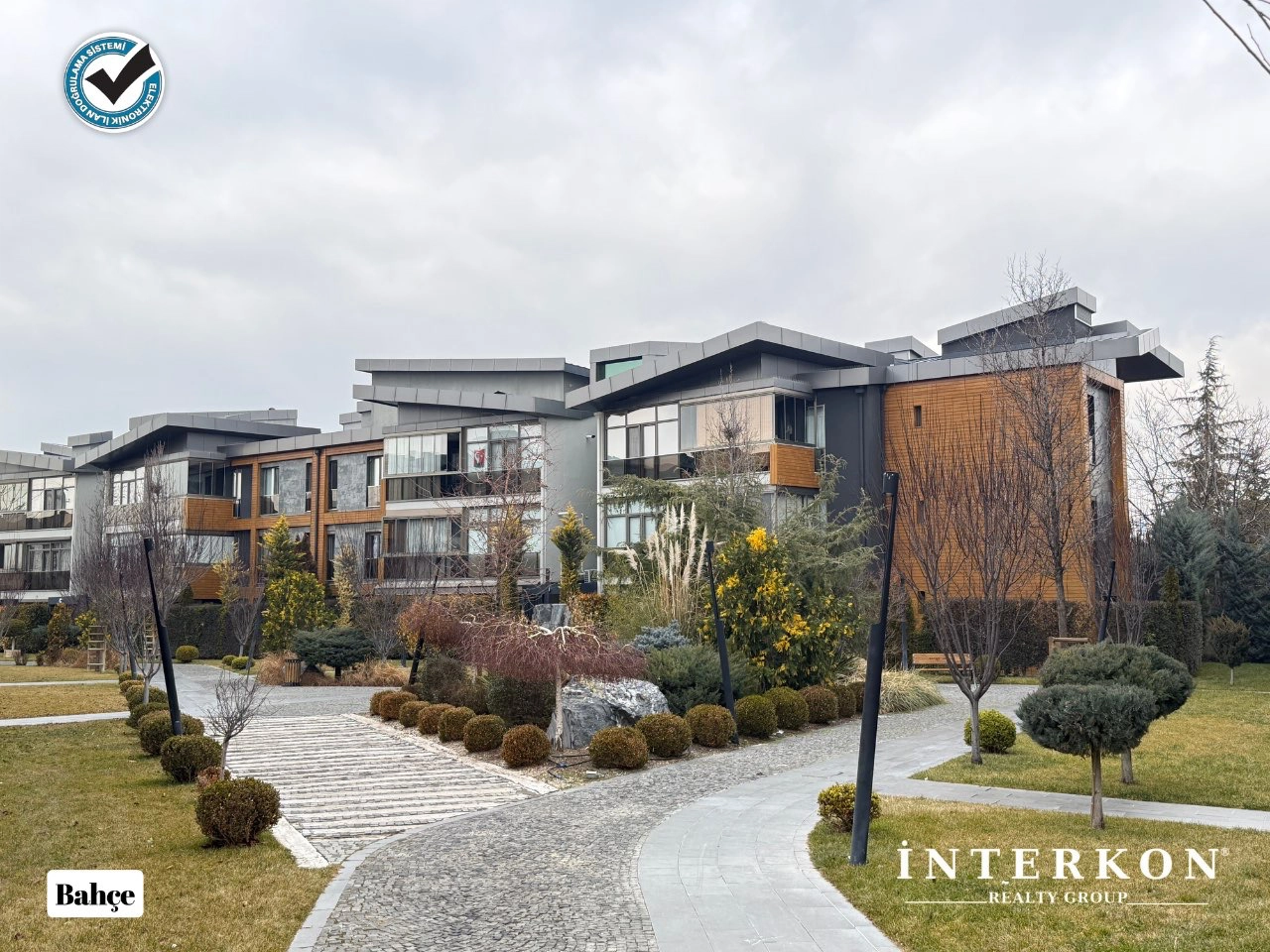 KONYA MERAM LALEBAHÇE (OSMANGAZİ) SATILIK LÜKS VİLLA TADINDA 4+1 DAİRE!