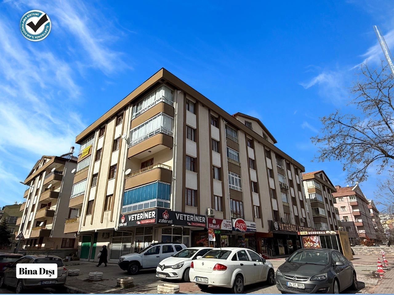 KONYA MERAM OSMAN YATAĞANLI ANA CADDE ÜZERİ SATILIK 4+1 SATILIK DAİRE!