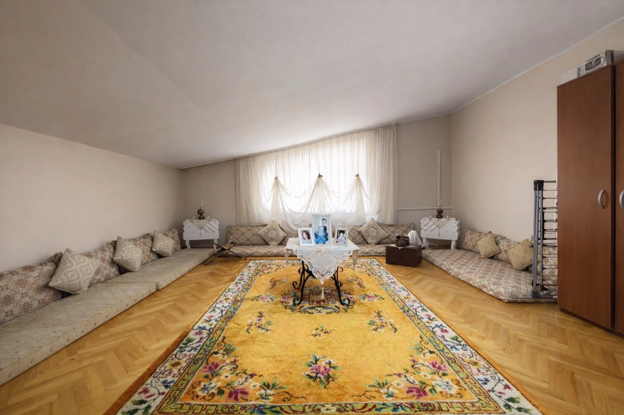 KONYA MERAM OSMAN YATAĞANLI ANA CADDE ÜZERİ SATILIK 4+1 SATILIK DAİRE!