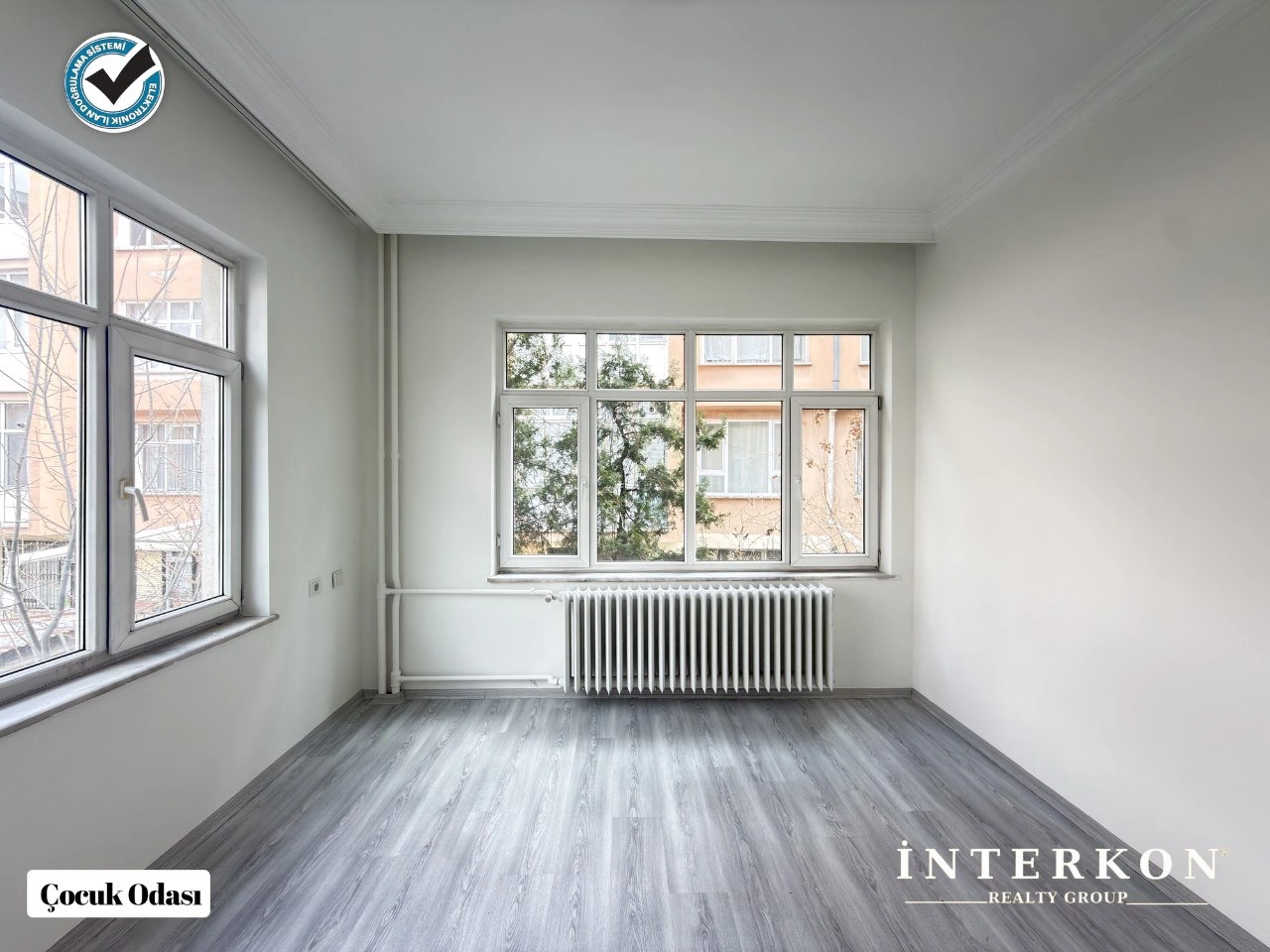 KONYA KONEVİ MAHALLESİ'NDE MERKEZİ LOKASYONDA YENİLENMİŞ GENİŞ 2+1 KİRALIK DAİRE | YHT GARI YANI!