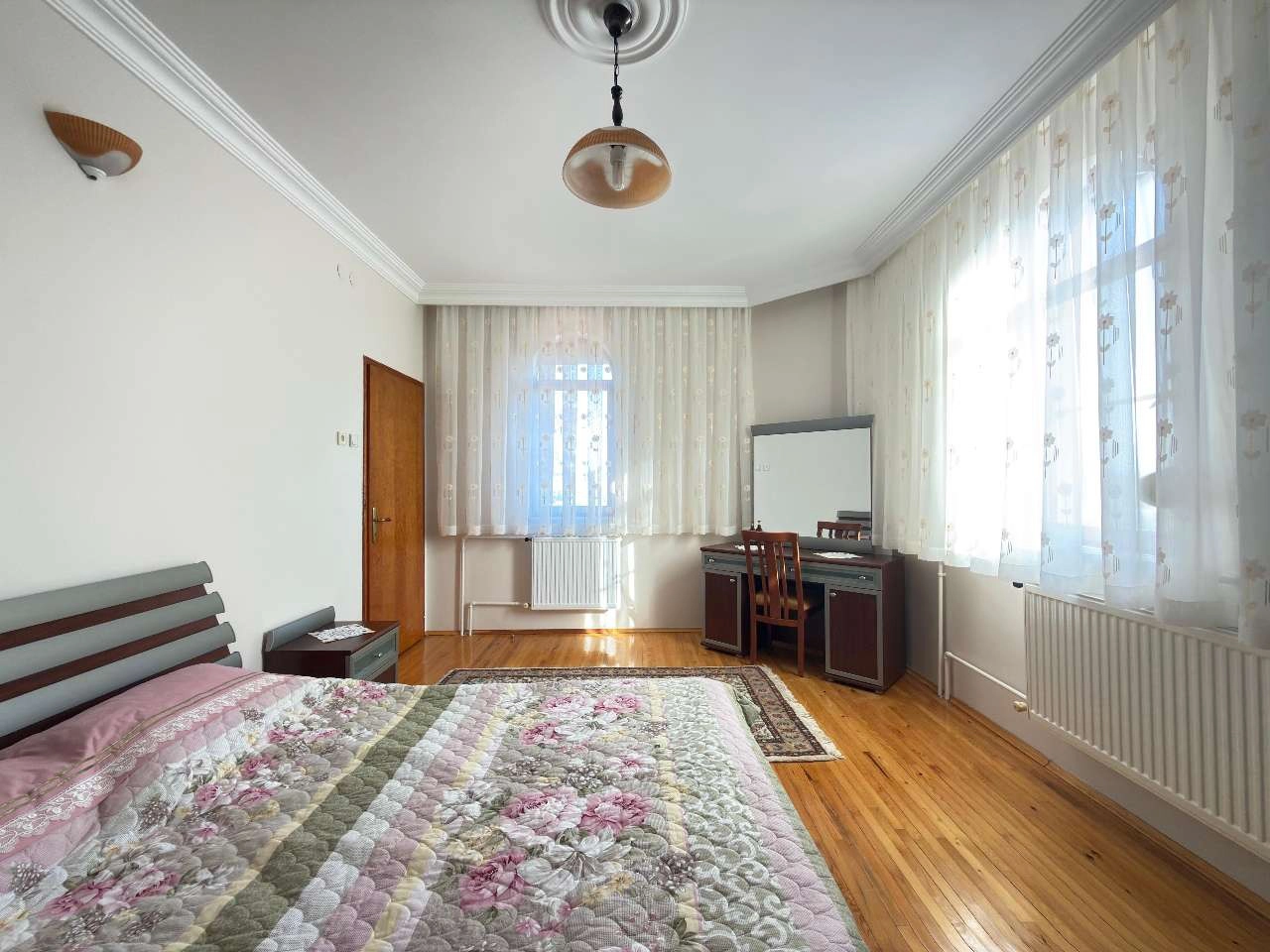 KONYA MERAM KOZAĞAÇ MAHALLESİ 6+1 SATILIK TRİPLEKS VİLLA!