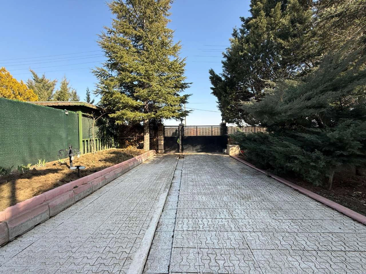 KONYA MERAM KOZAĞAÇ MAHALLESİ 6+1 SATILIK TRİPLEKS VİLLA!