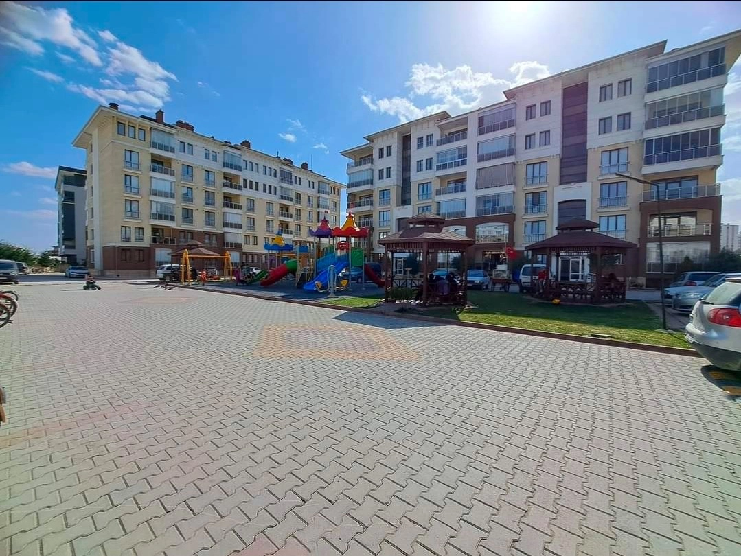 KONYA MERAM SERRAPARK SİTESİNDE SATILIK 3+1 FIRSAT DAİRE | MERAM GAZ-ZE CADDESİ KOVANAĞZI MAHALLESİ!