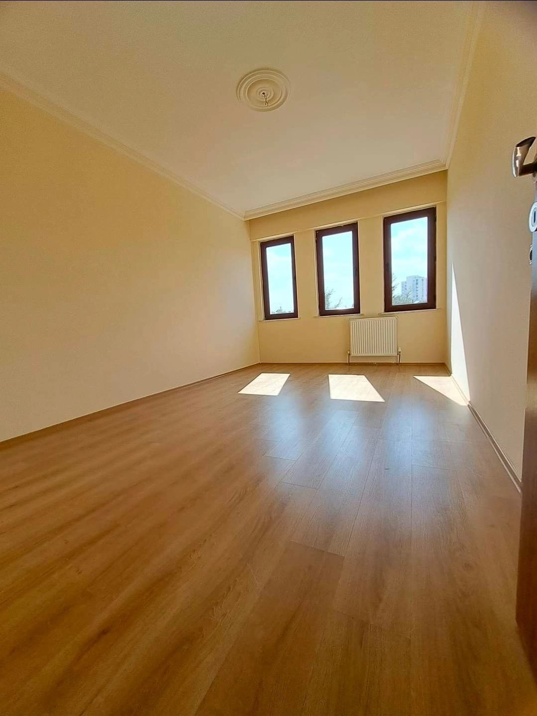 KONYA MERAM SERRAPARK SİTESİNDE SATILIK 3+1 FIRSAT DAİRE | MERAM GAZ-ZE CADDESİ KOVANAĞZI MAHALLESİ!