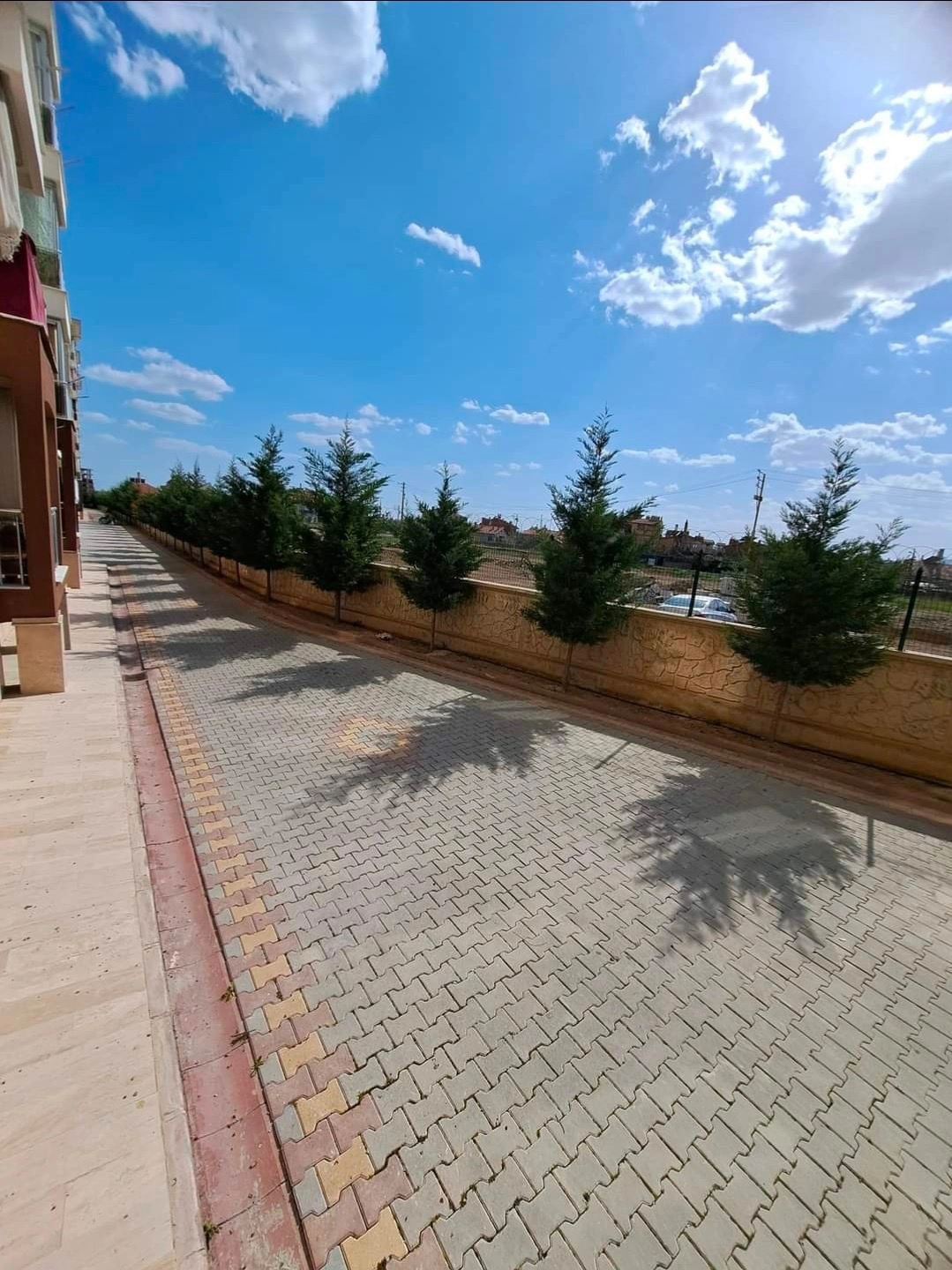 KONYA MERAM SERRAPARK SİTESİNDE SATILIK 3+1 FIRSAT DAİRE | MERAM GAZ-ZE CADDESİ KOVANAĞZI MAHALLESİ!