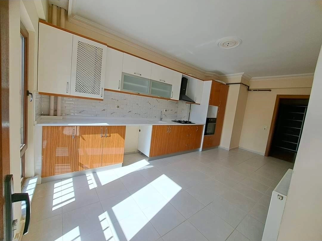 KONYA MERAM SERRAPARK SİTESİNDE SATILIK 3+1 FIRSAT DAİRE | MERAM GAZ-ZE CADDESİ KOVANAĞZI MAHALLESİ!