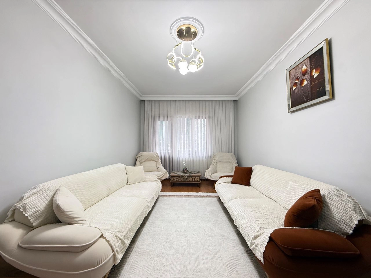AKADEMİ HASTANESİ KARŞISI BAKIMLI3+1 ARA KAT SATILIK DAİRE!