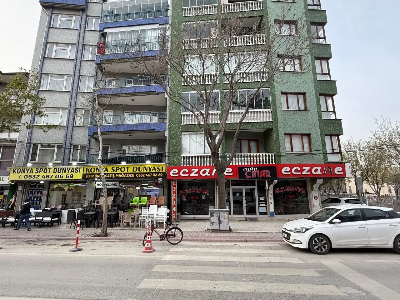 AKADEMİ HASTANESİ KARŞISI BAKIMLI3+1 ARA KAT SATILIK DAİRE!