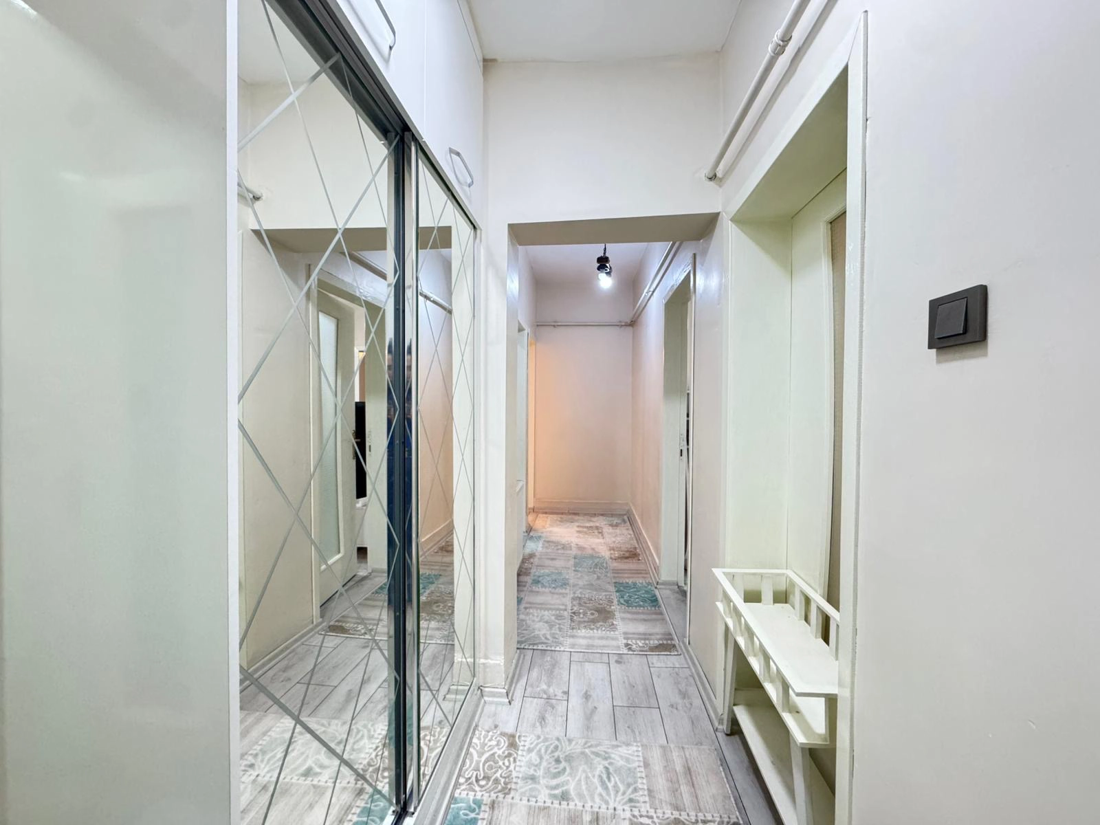 MERAM ALAVARDI MAHALLESİ | FIRSAT SATILIK DAİRE | SİTENİN EN İYİ BAKIMLI DAİRESİ