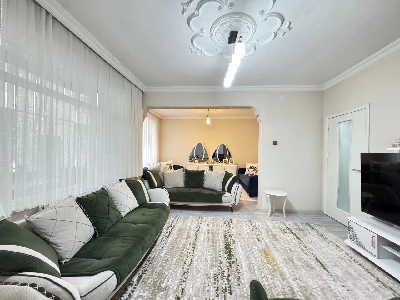 MERAM ALAVARDI MAHALLESİ | FIRSAT SATILIK DAİRE | SİTENİN EN İYİ BAKIMLI DAİRESİ