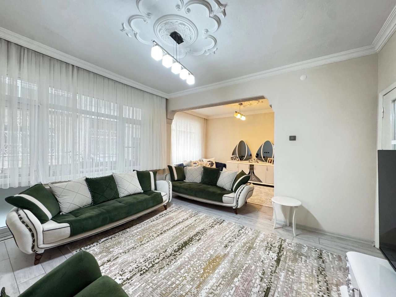 MERAM ALAVARDI MAHALLESİ | FIRSAT SATILIK DAİRE | SİTENİN EN İYİ BAKIMLI DAİRESİ