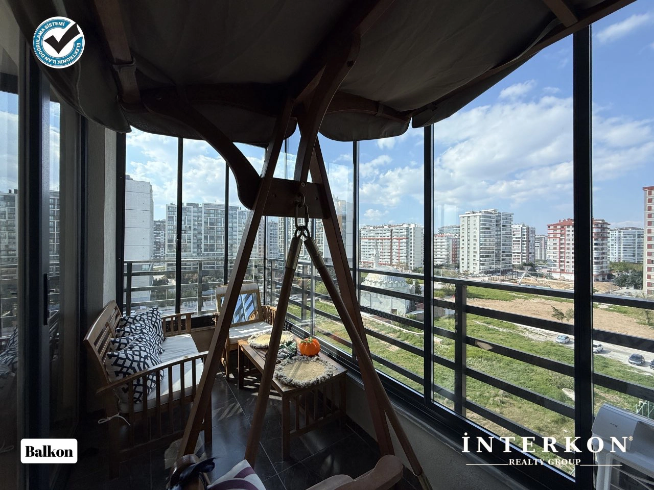 STAGE RESIDENCE – ŞEFİKCAN BÖLGESİNDE HAVUZLU & SOSYAL DONATILI LÜKS 3+1 SATILIK DAİRE