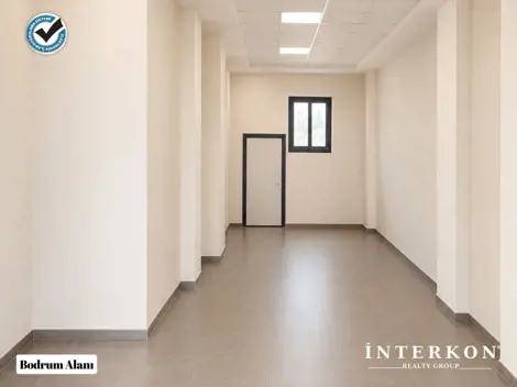 Opposite Mersin City Hospital 140m² Ground Floor Shop for Rent! - photo 4