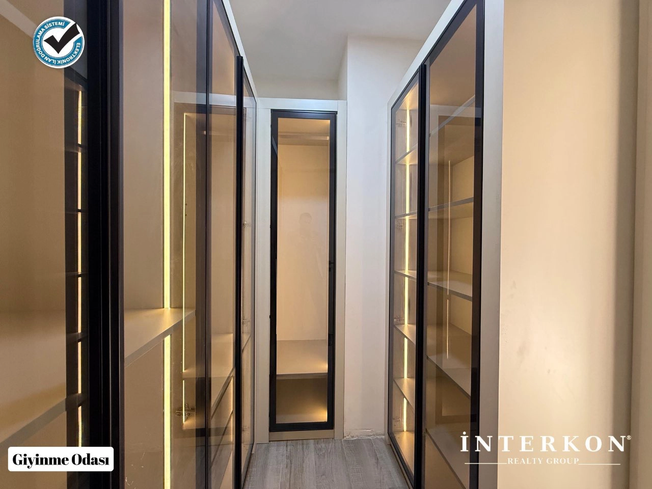 MERAM GAZZE CADDESİ LİVA MERAMDA SATILIK SIFIR 4+1 DAİRE!