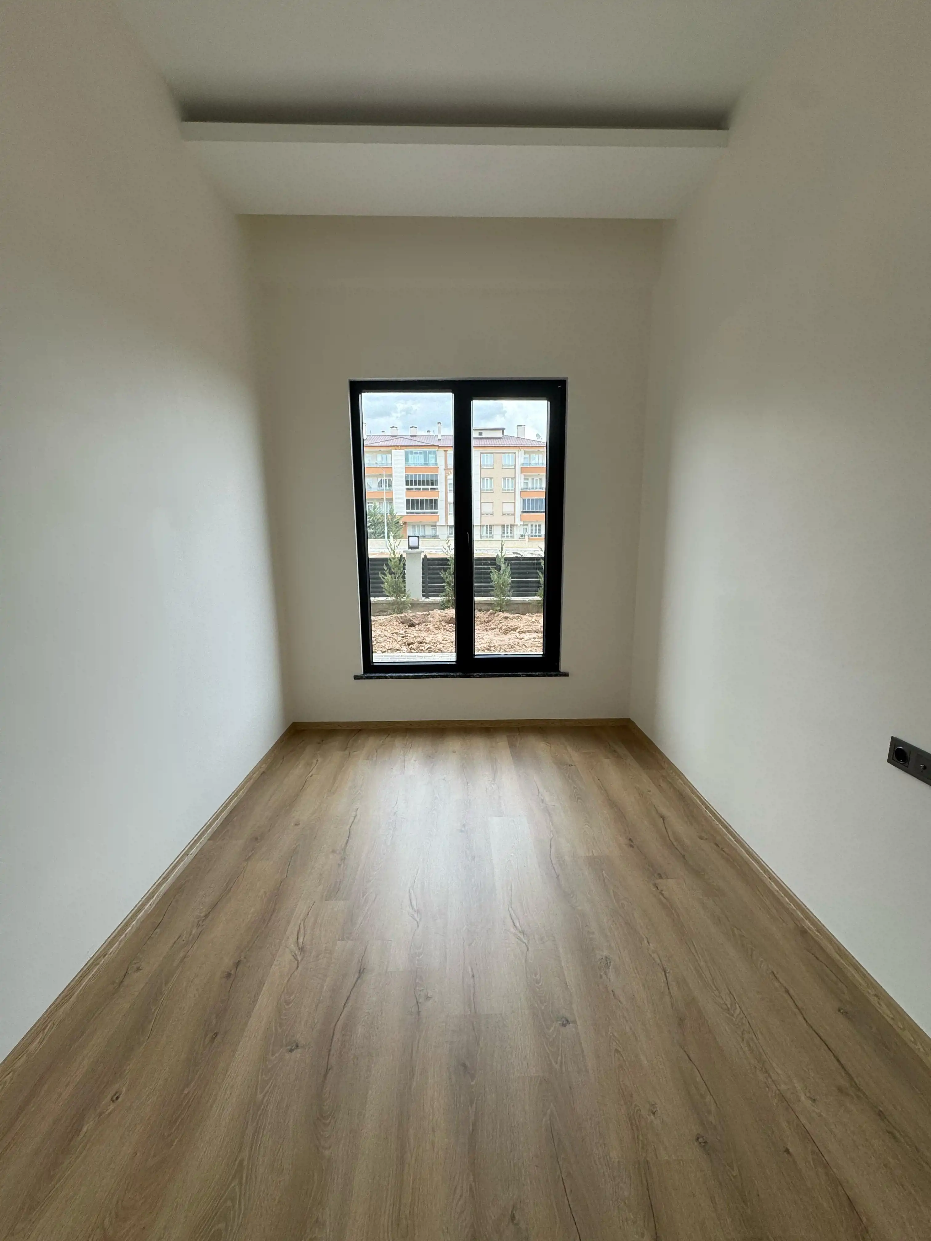 SELAHADDİN EYYÜBİ MAHALLESİ 3+1 + (75 m2 bahçe alanı) CEVAHİR KONUTLARI!