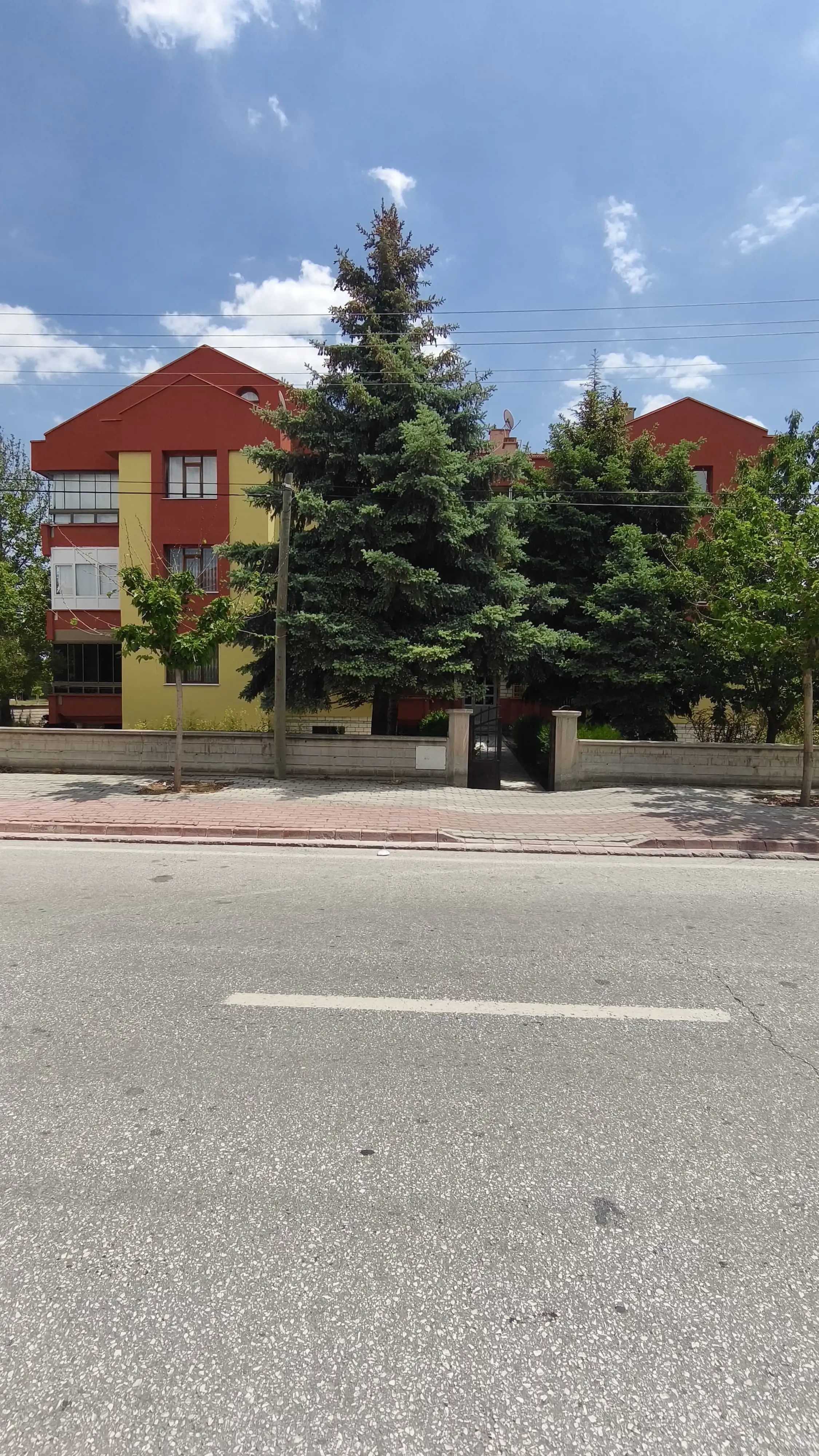 KONYA SELÇUKLU BUHARA MAHALLESİ 3+1 SATILIK DAİRE!!