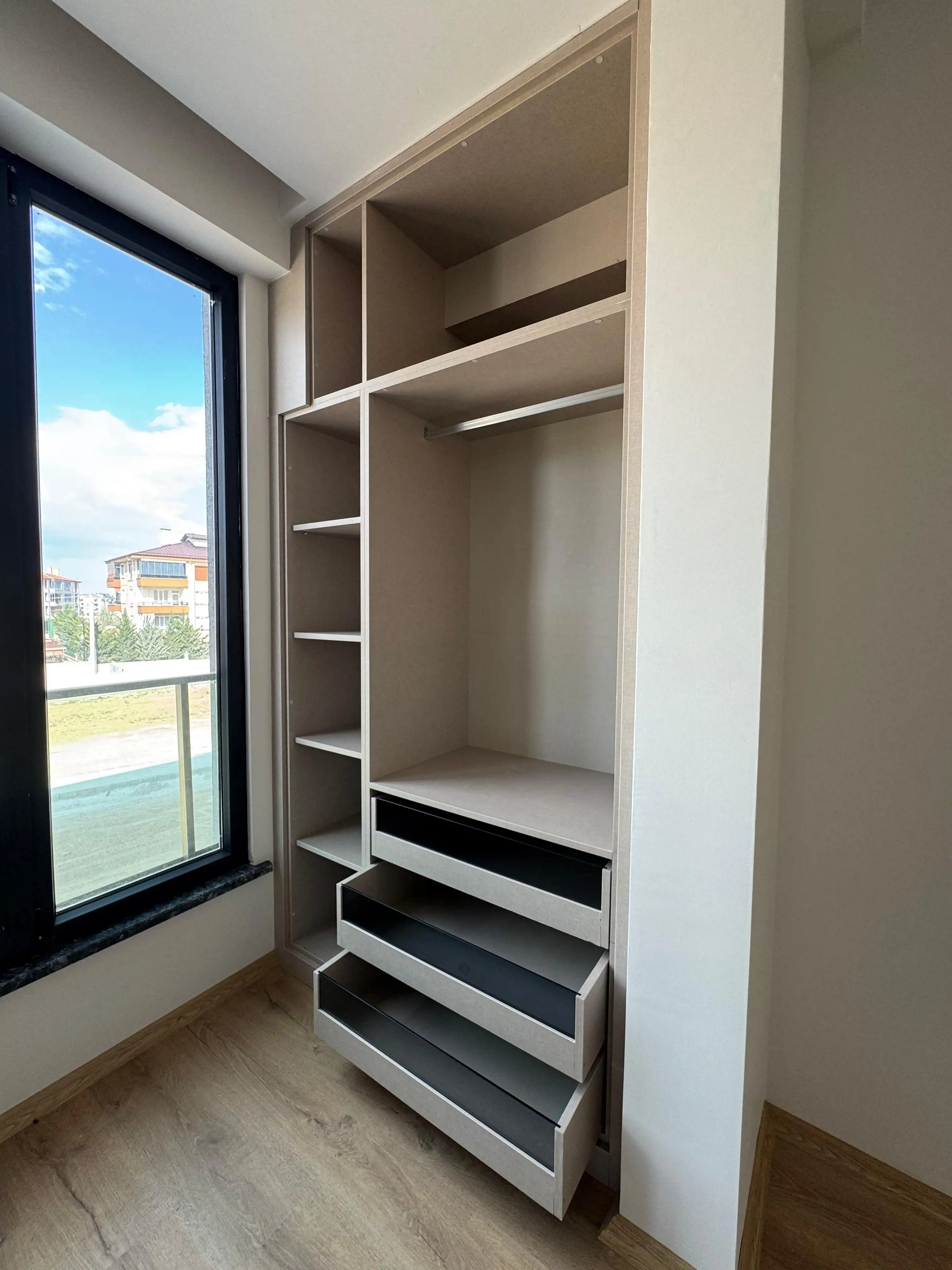 KONYA SELÇUKLU SELAHADDİN EYYÜBİ  MAHALLESİ 3+1 SATILIK DAİRE!!