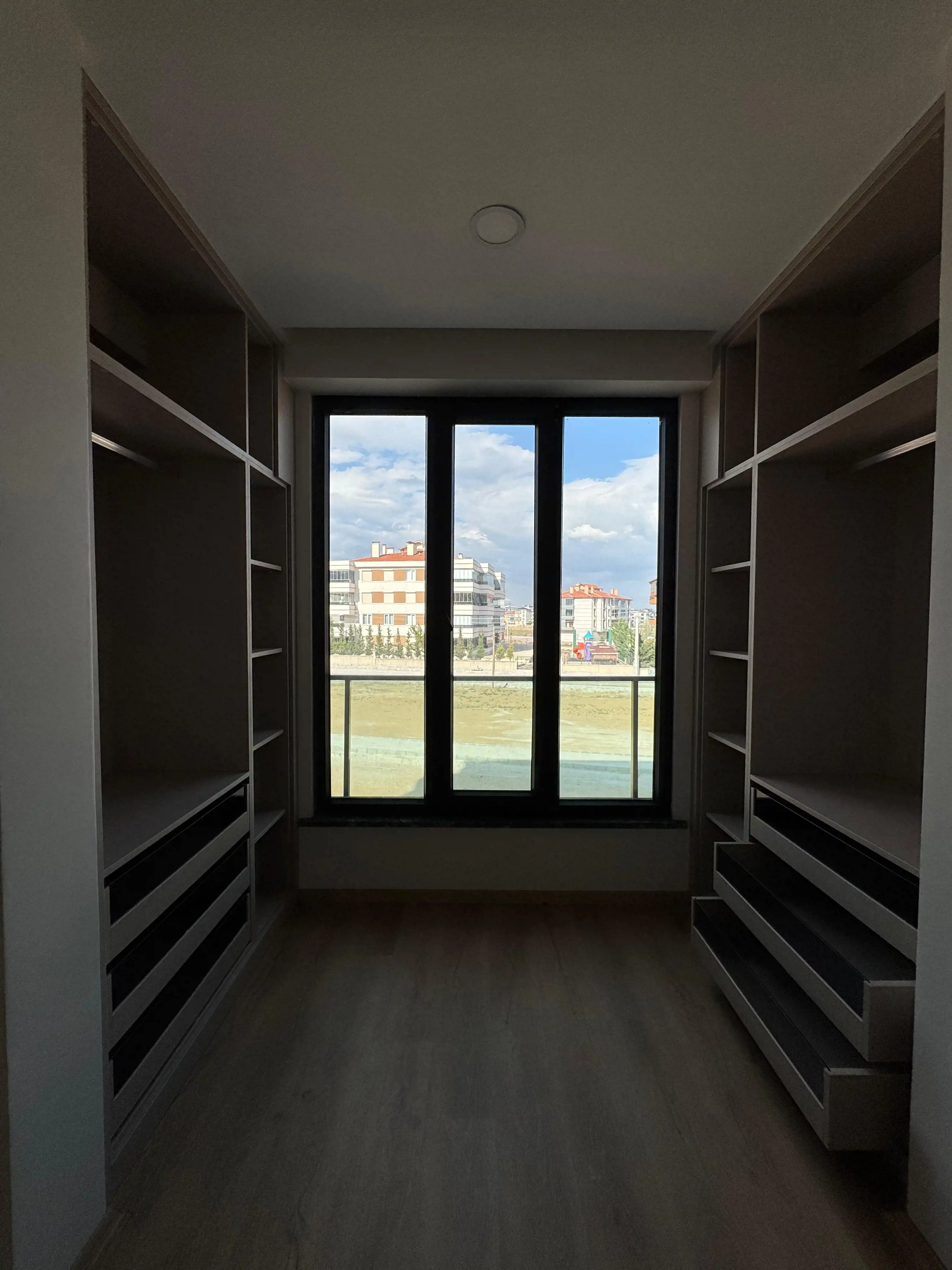 KONYA SELÇUKLU SELAHADDİN EYYÜBİ  MAHALLESİ 3+1 SATILIK DAİRE!!