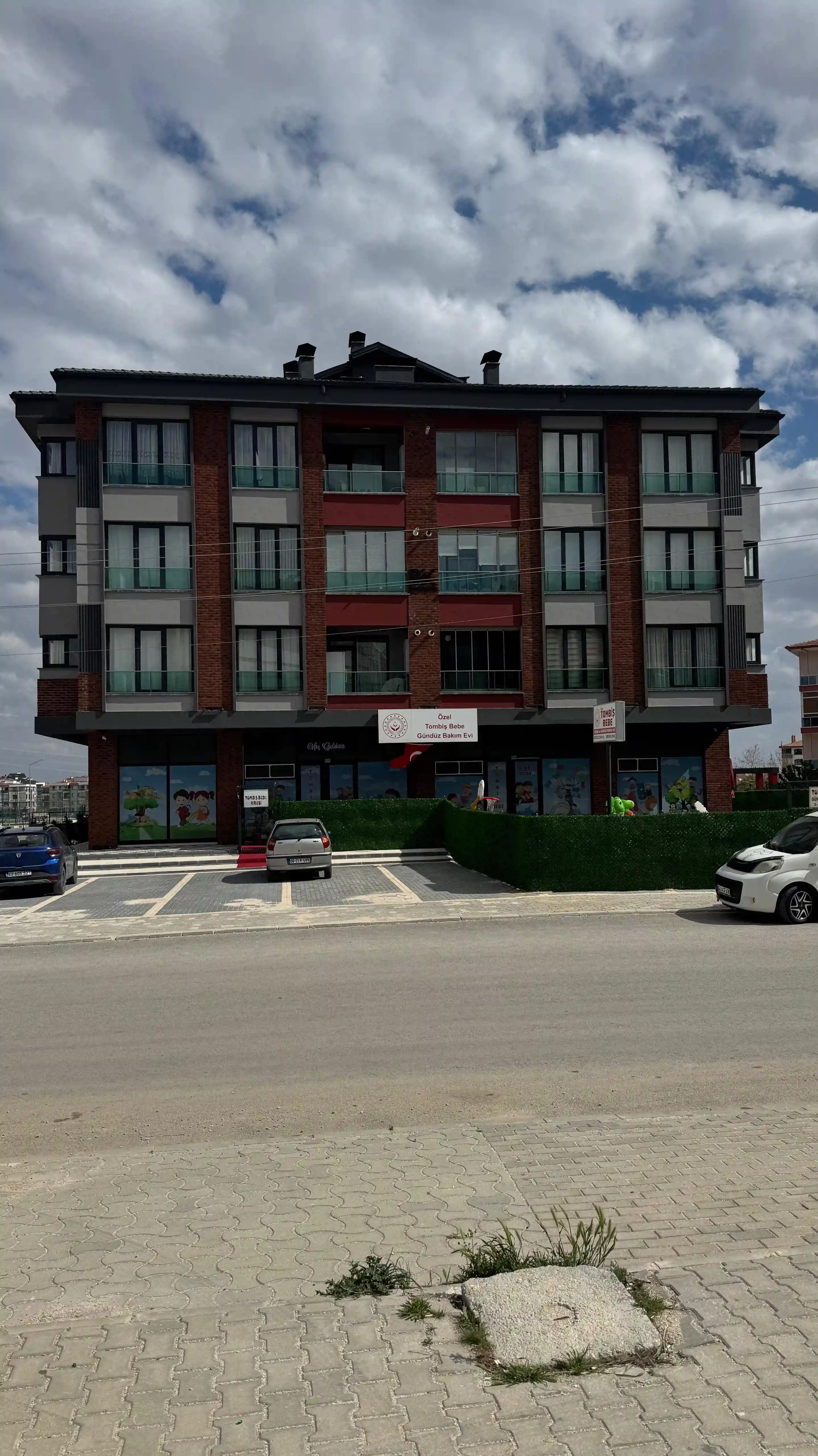 KONYA SELÇUKLU SELAHADDİN EYYÜBİ  MAHALLESİ 3+1 SATILIK DAİRE!!