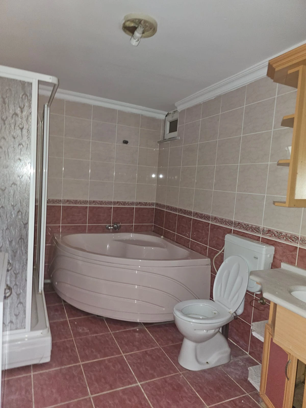 KONYA SELÇUKLU FATİH IŞIKLAR MAHALLESİ 4+1 KİRALIK DAİRE!!