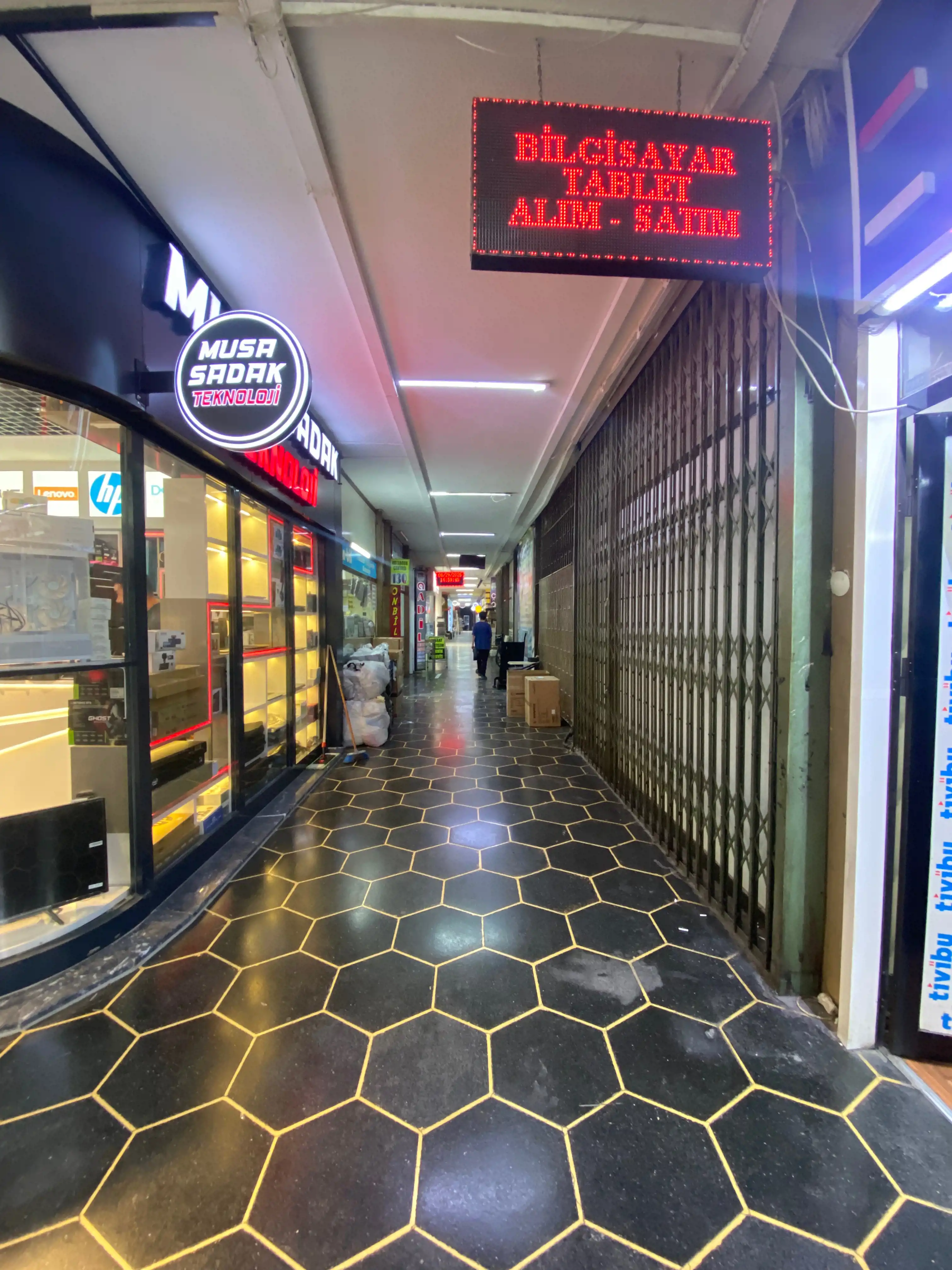 KONYA SELÇUKLU NİŞANTAŞI MAHALLESİ SATILIK DÜKKAN !!