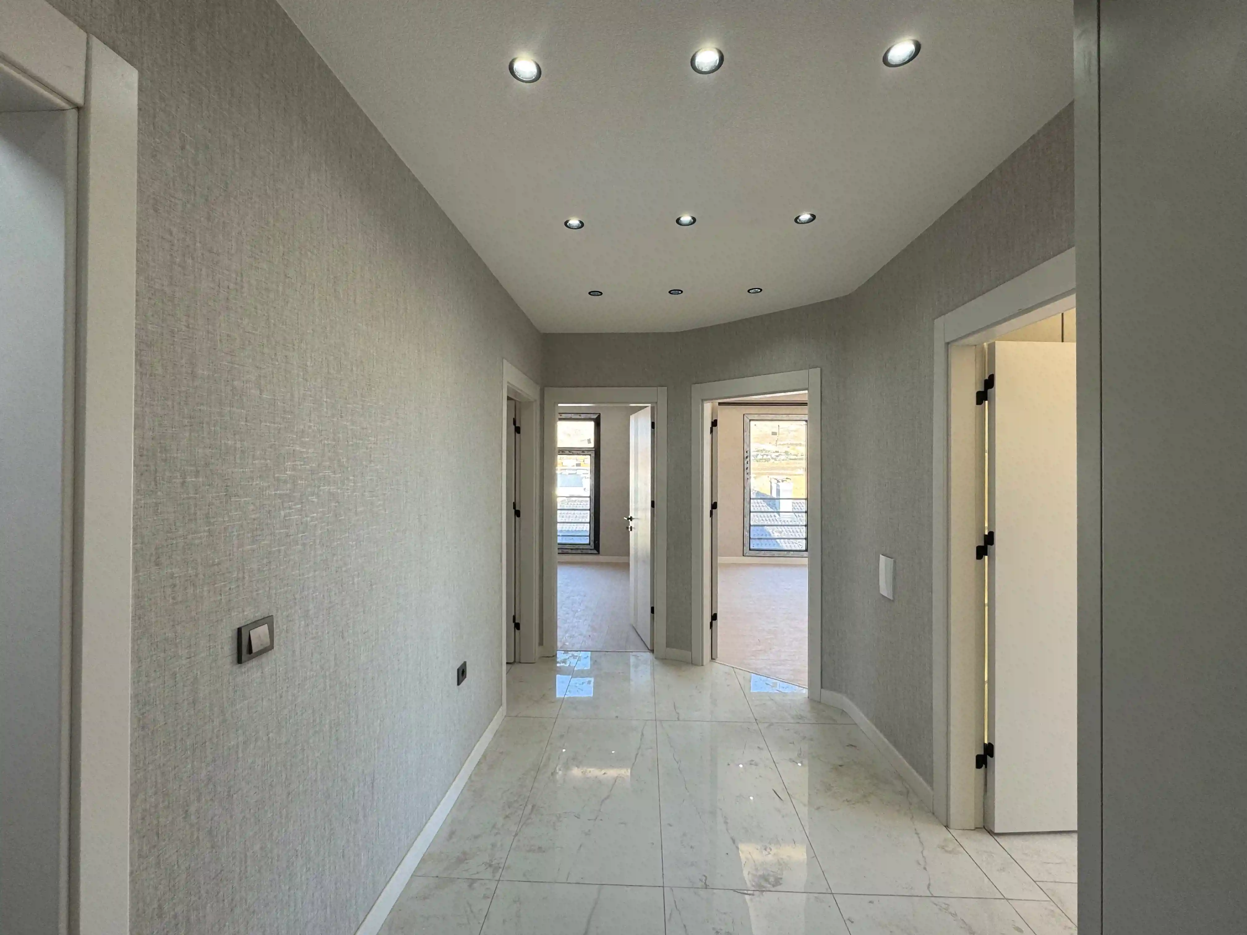KONYA SELÇUKLU SELAHADDİN EYYÜBİ MAHALLESİ 4+1 SATILIK DAİRE!!