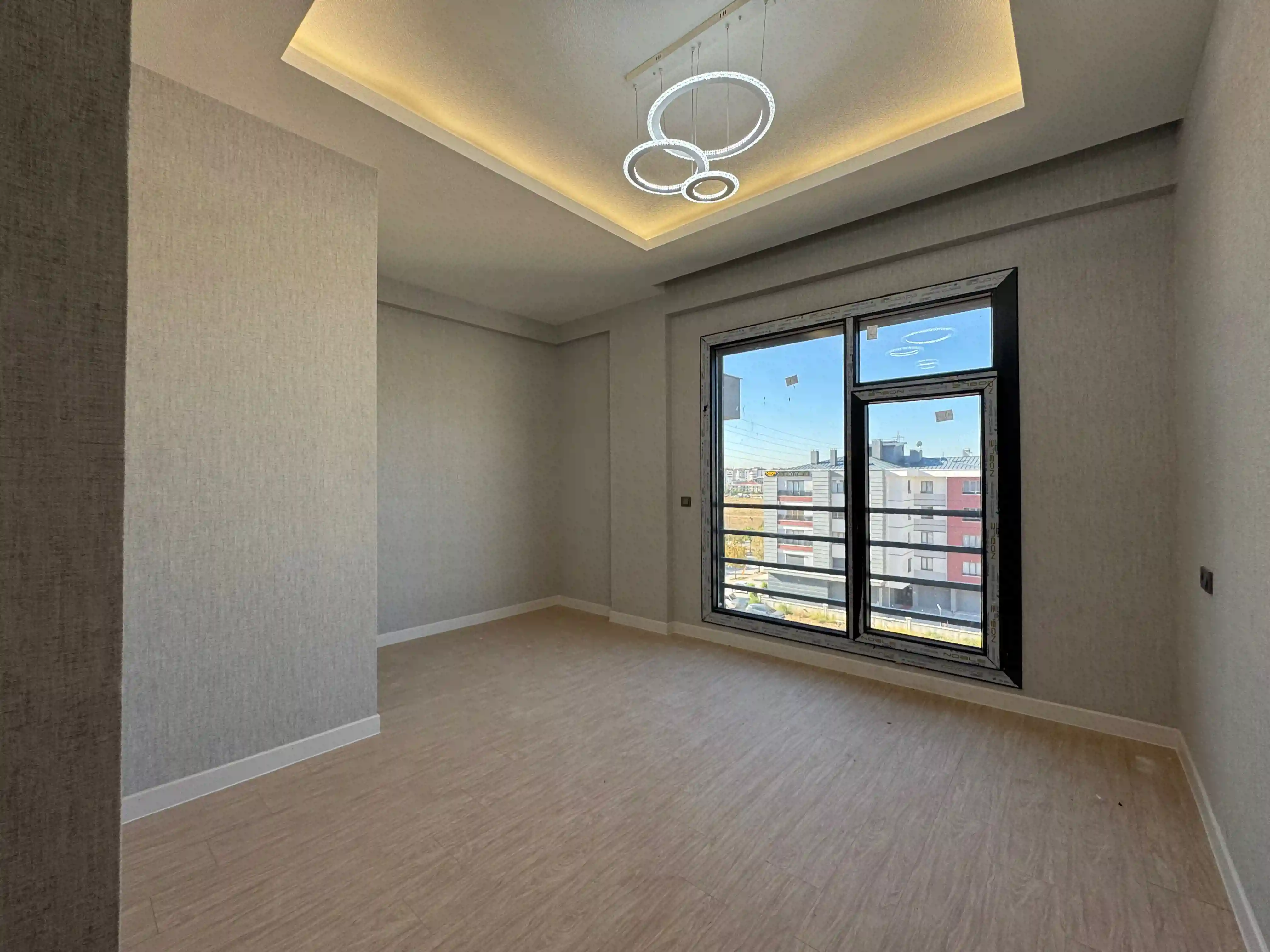 KONYA SELÇUKLU SELAHADDİN EYYÜBİ MAHALLESİ 4+1 SATILIK DAİRE!!